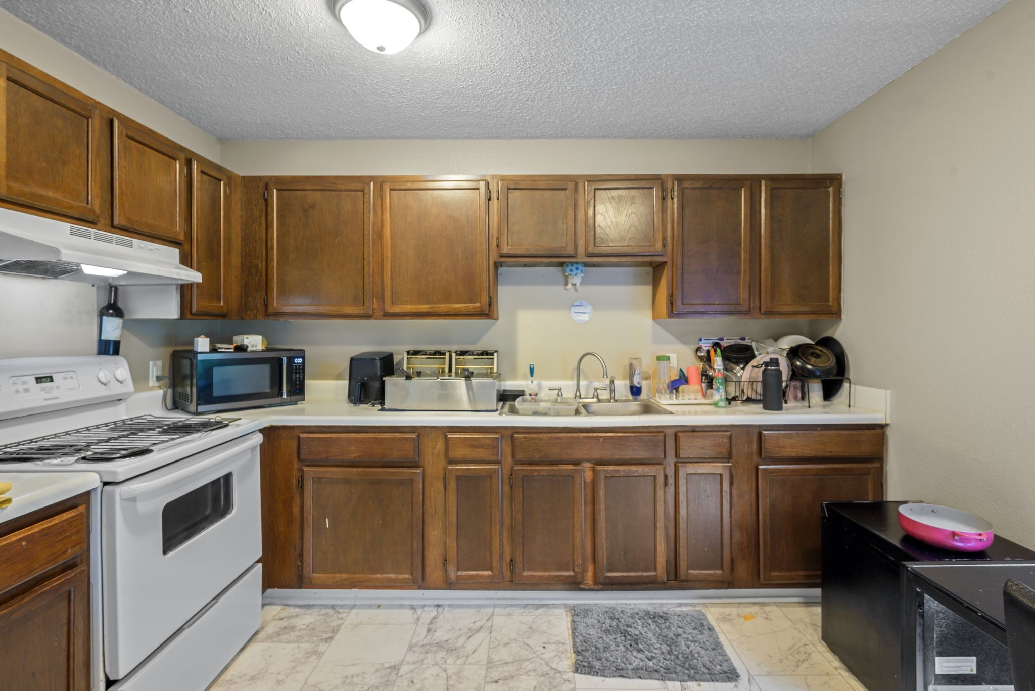 1709 Westchester Dr