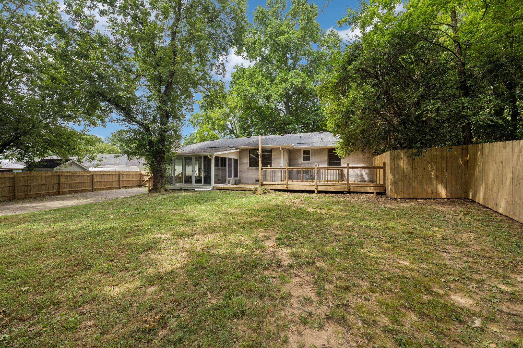 4902 Darlington Ct