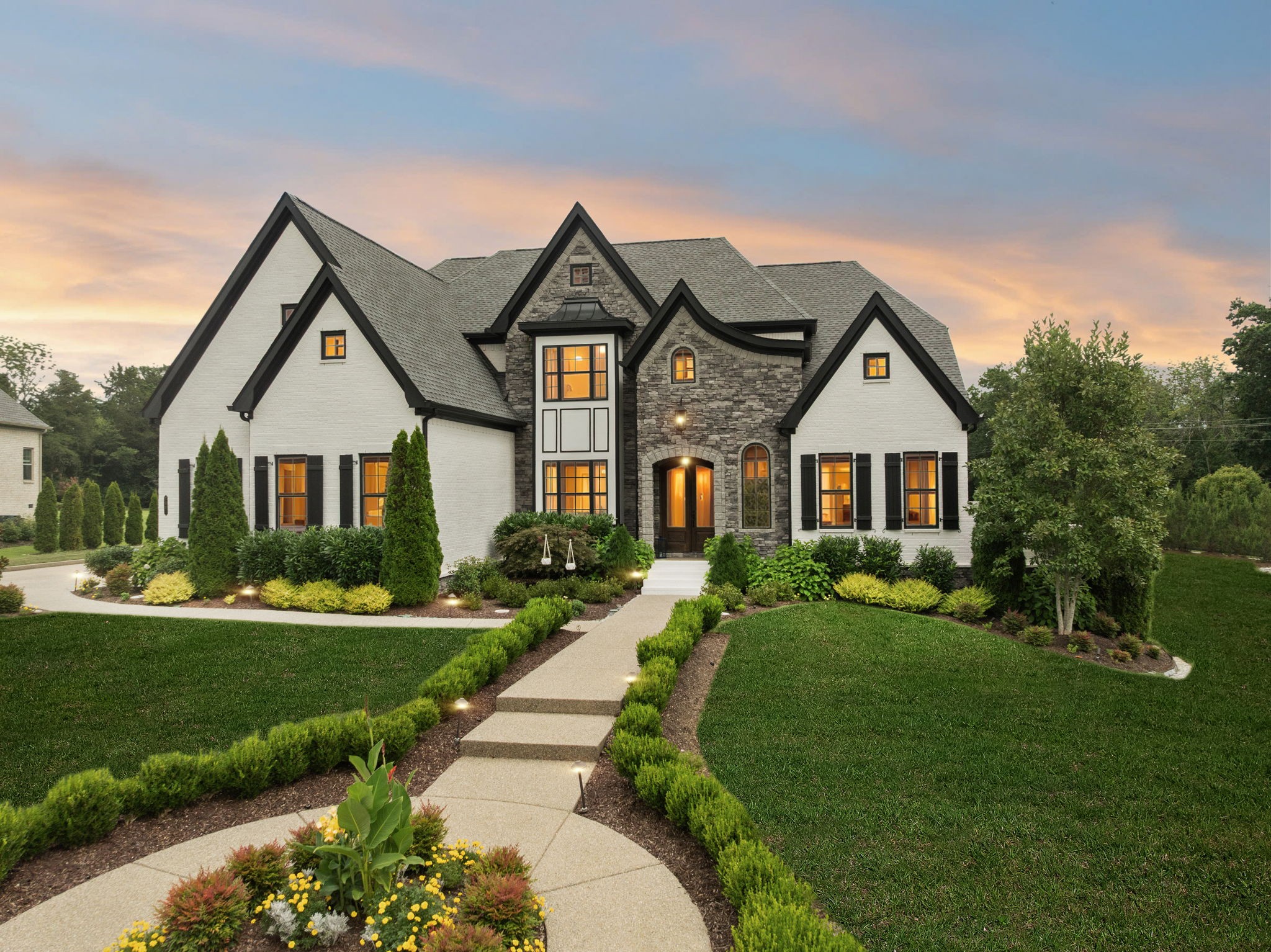 2001 Kingsbarns Dr