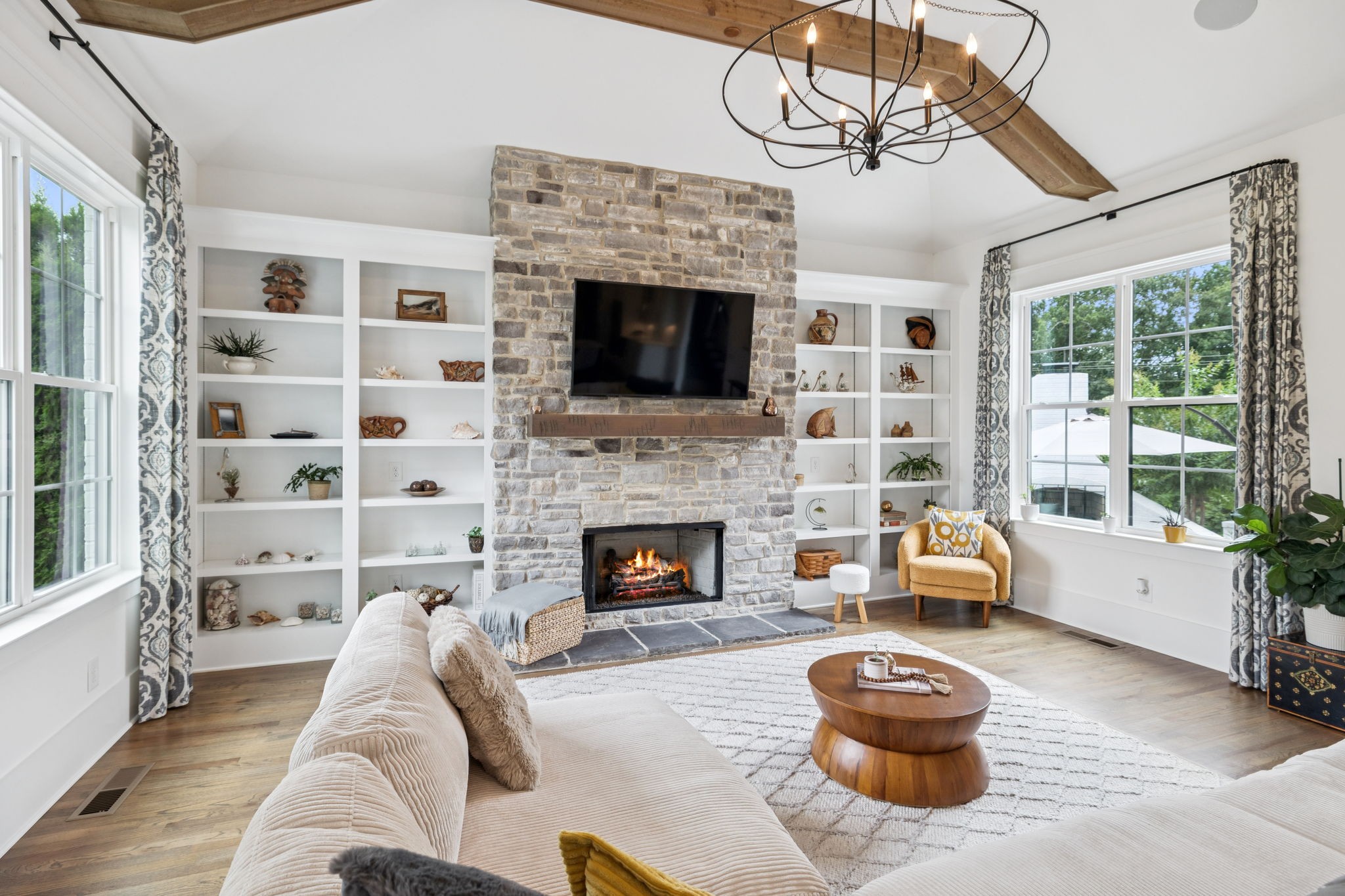 2001 Kingsbarns Dr