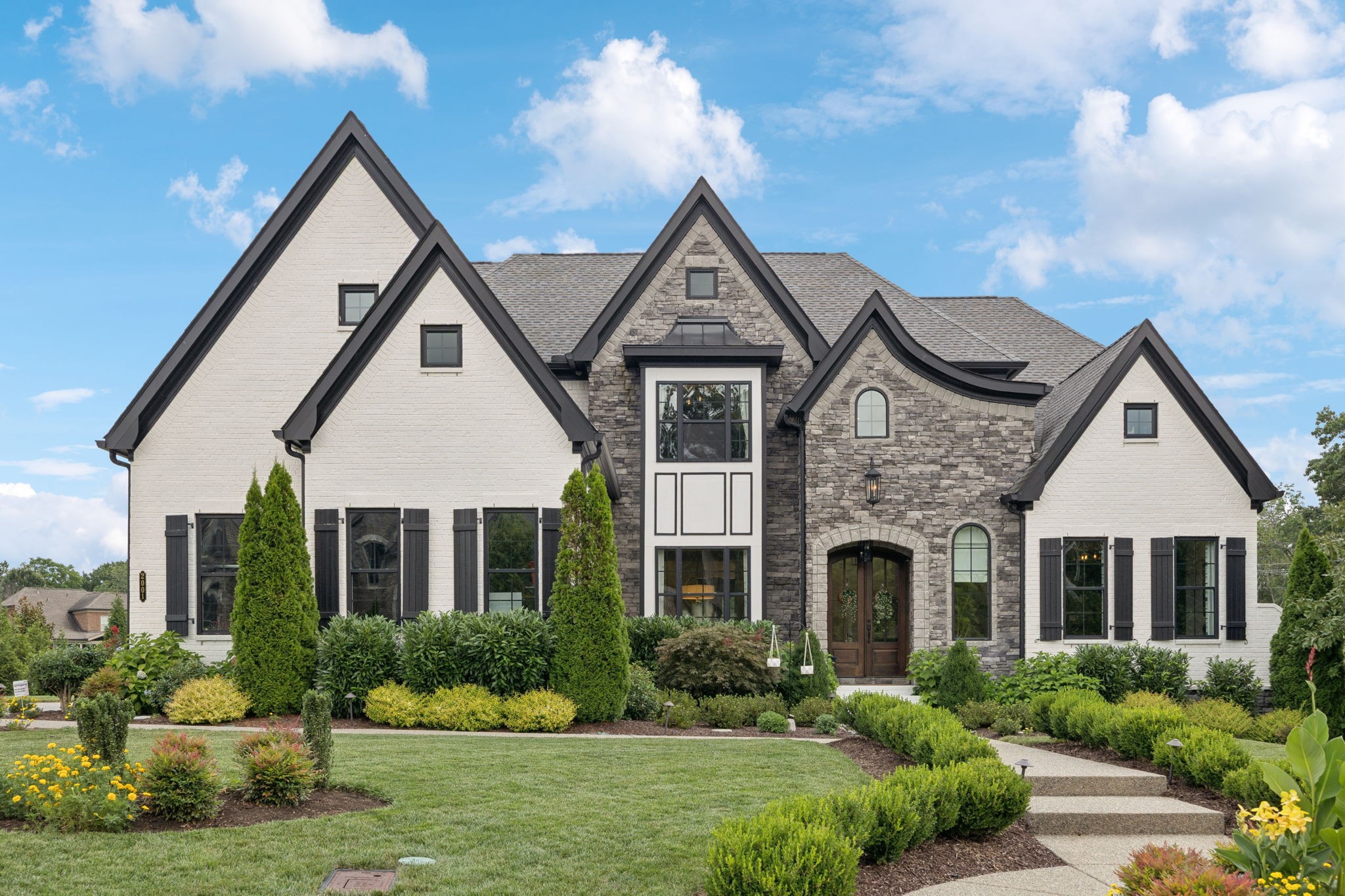 2001 Kingsbarns Dr