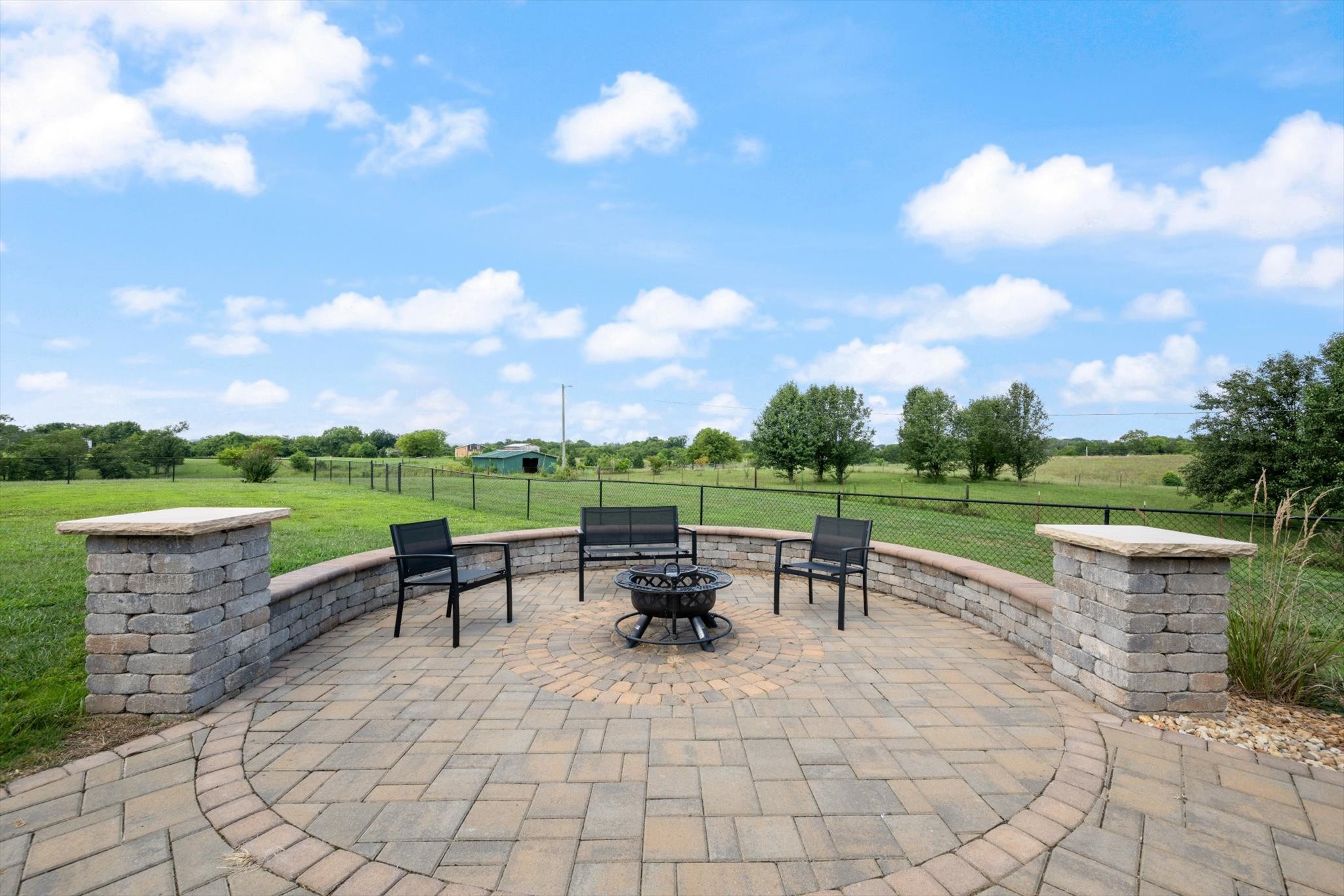133 Greenfield Ln