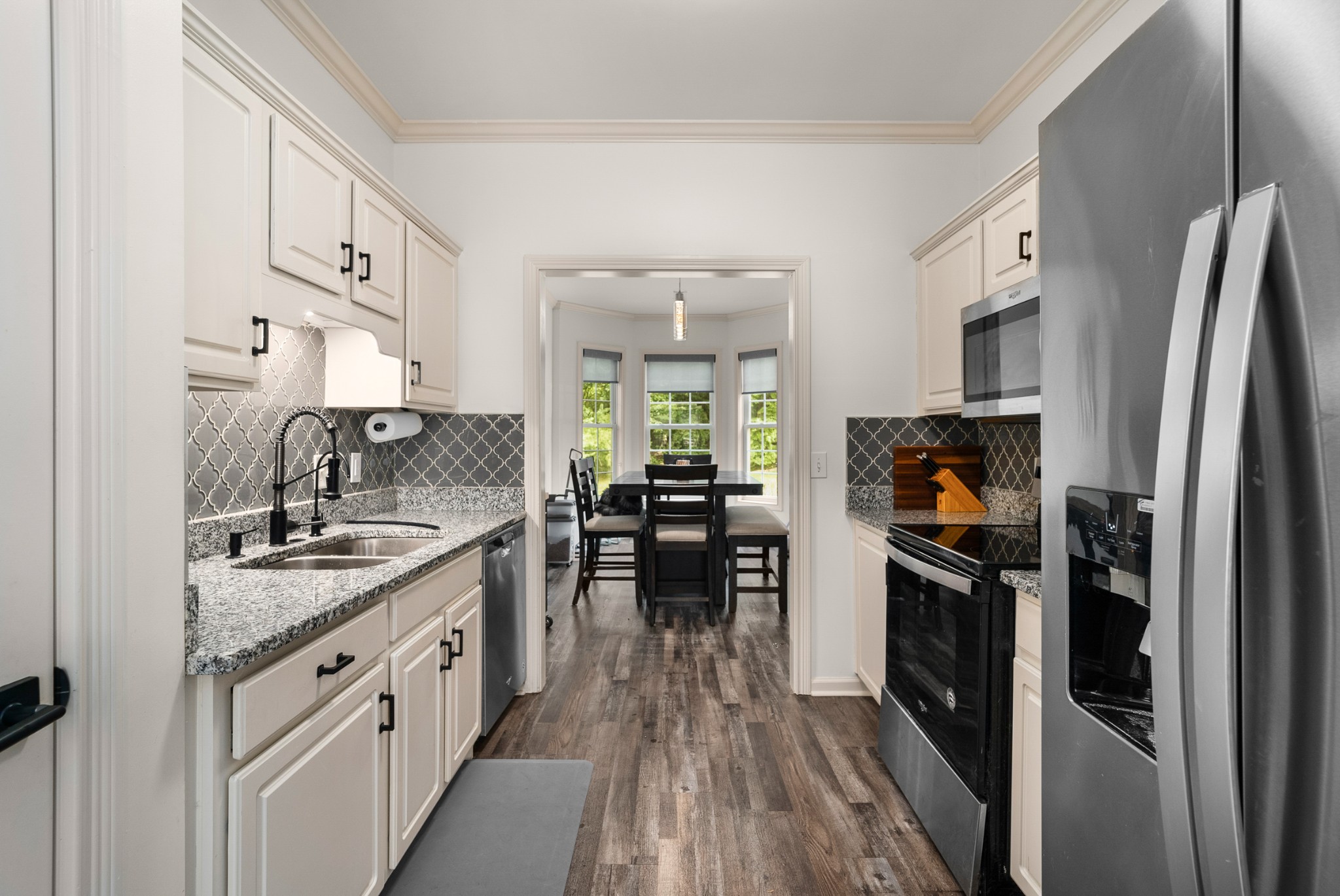 7717 Sawyer Brown Rd Unit: A