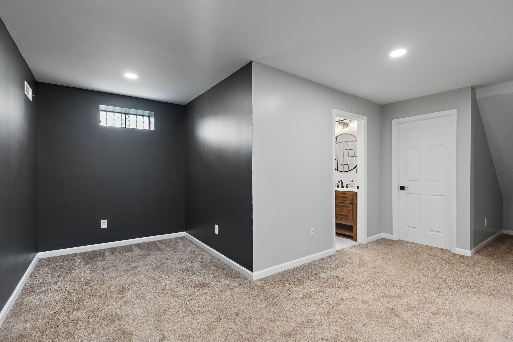 1725 Roger Ave Unit: A