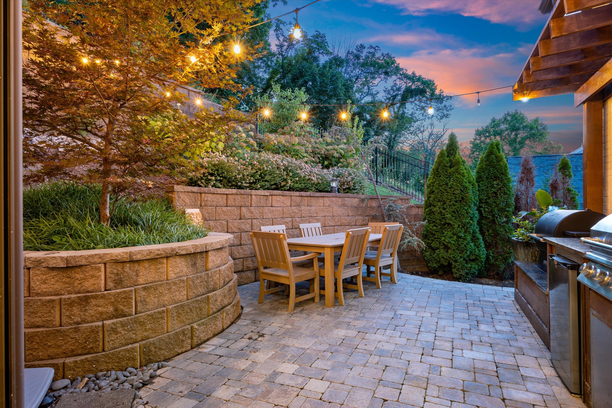 1023 Stockett Dr