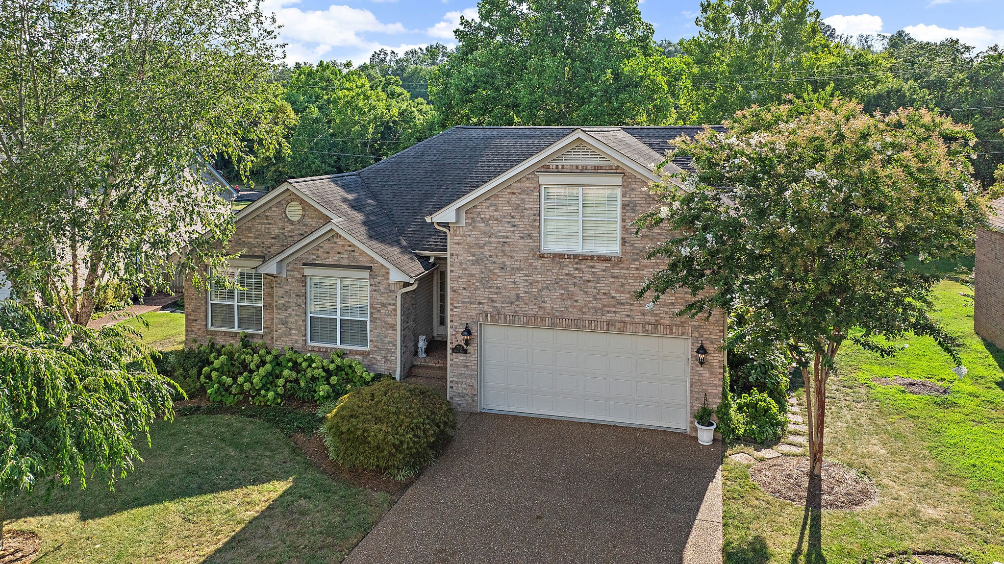 7913 Boone Trce
