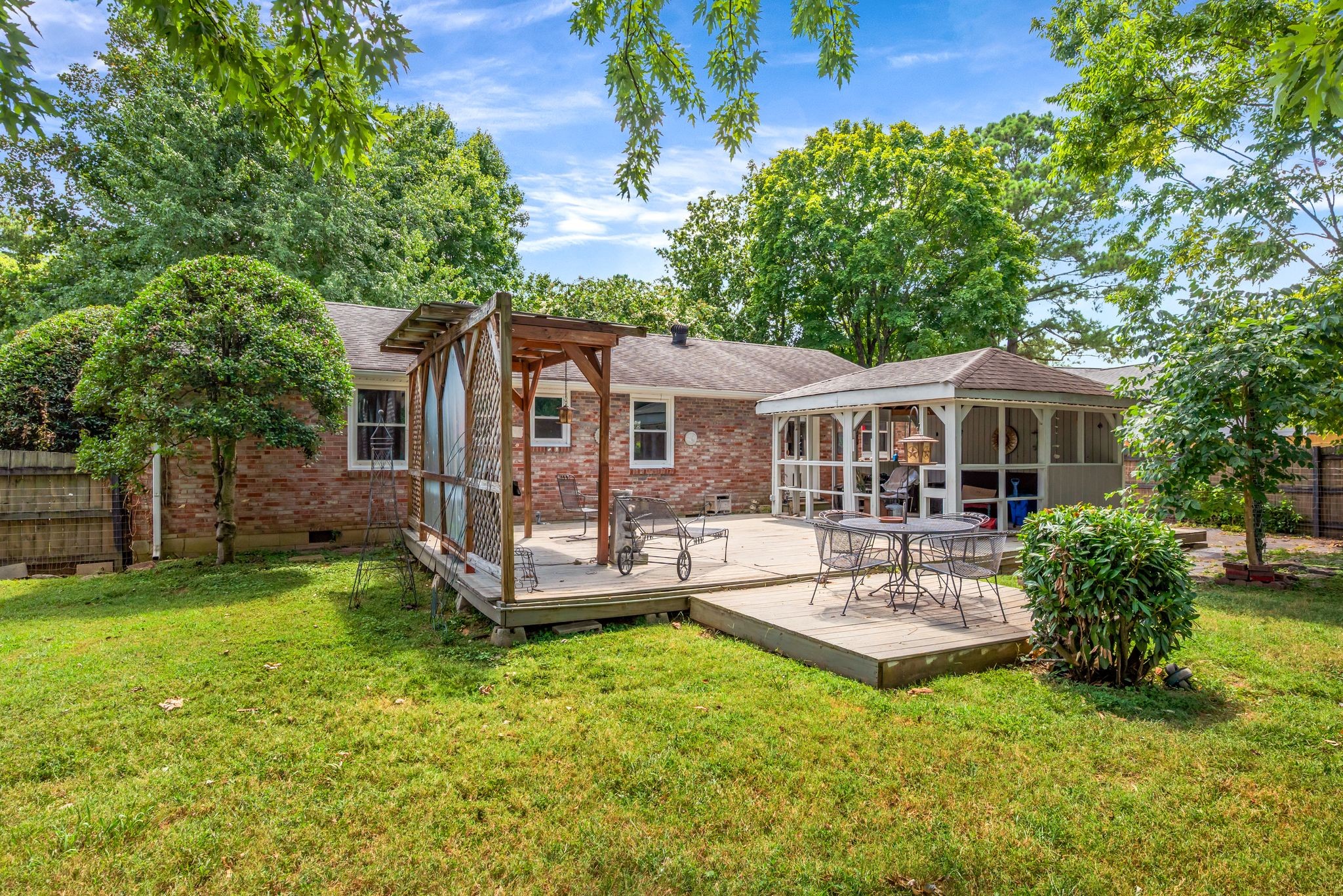 612 Dunston Dr