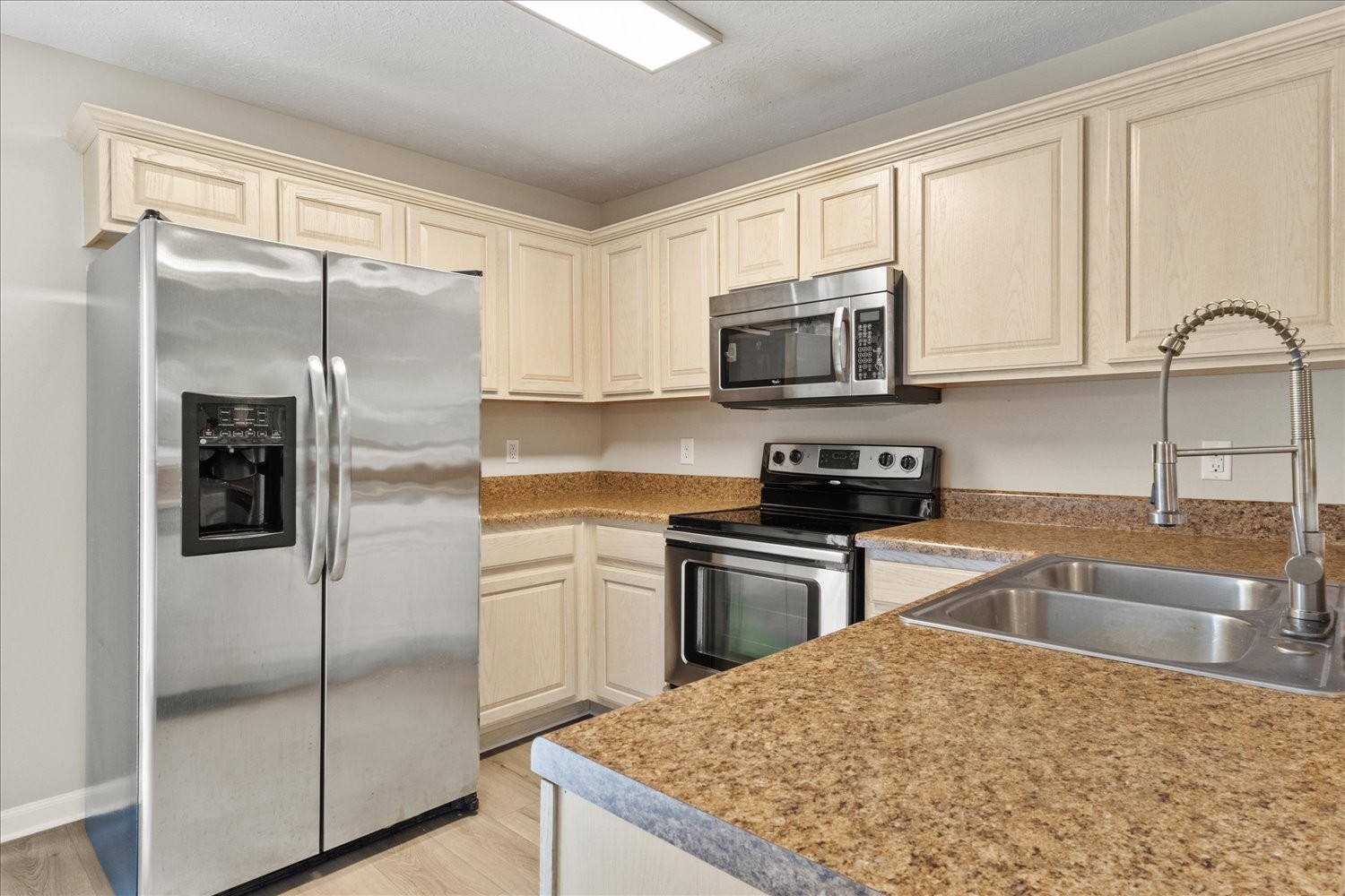 3085 Harpeth Springs Dr