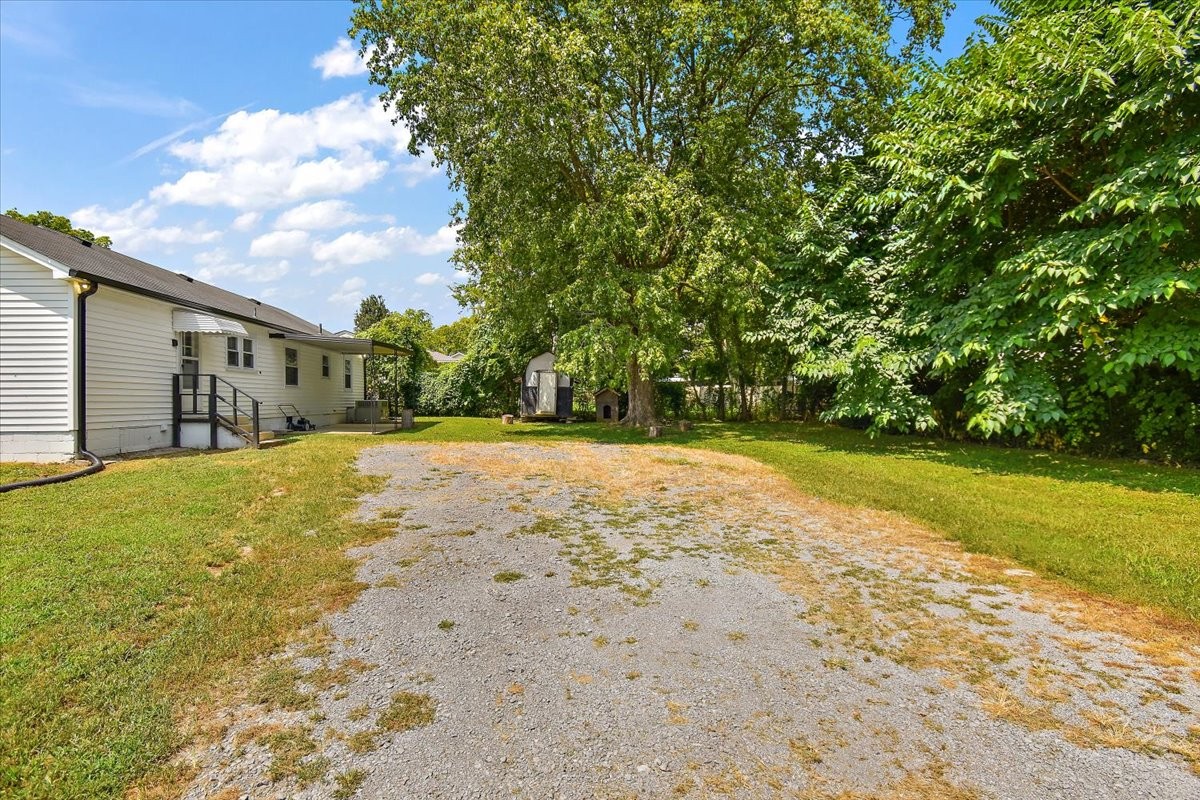 219 Rolling Rd