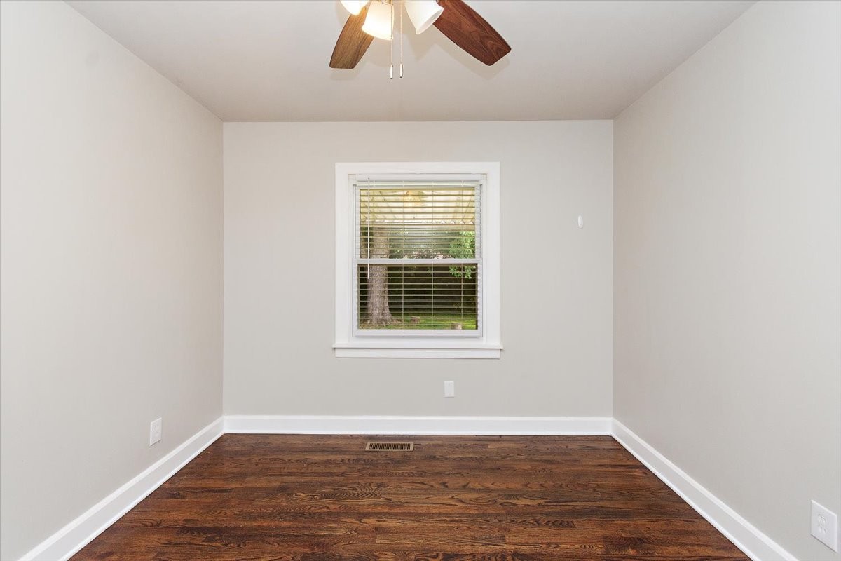 219 Rolling Rd