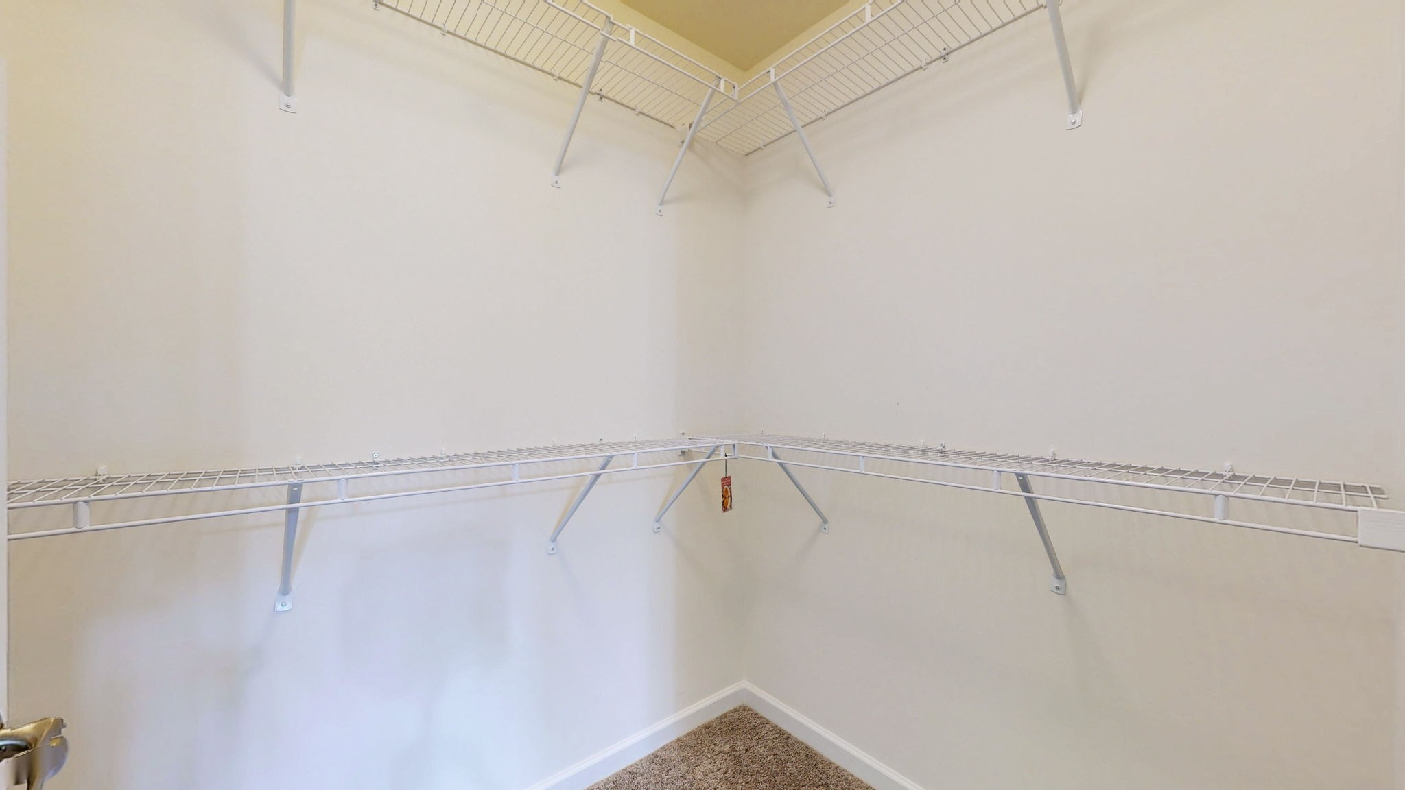 1607 Oak Dr