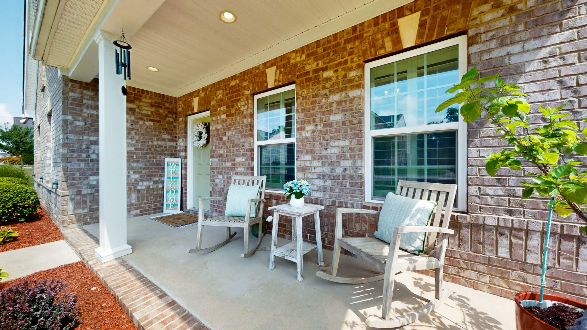 1607 Oak Dr