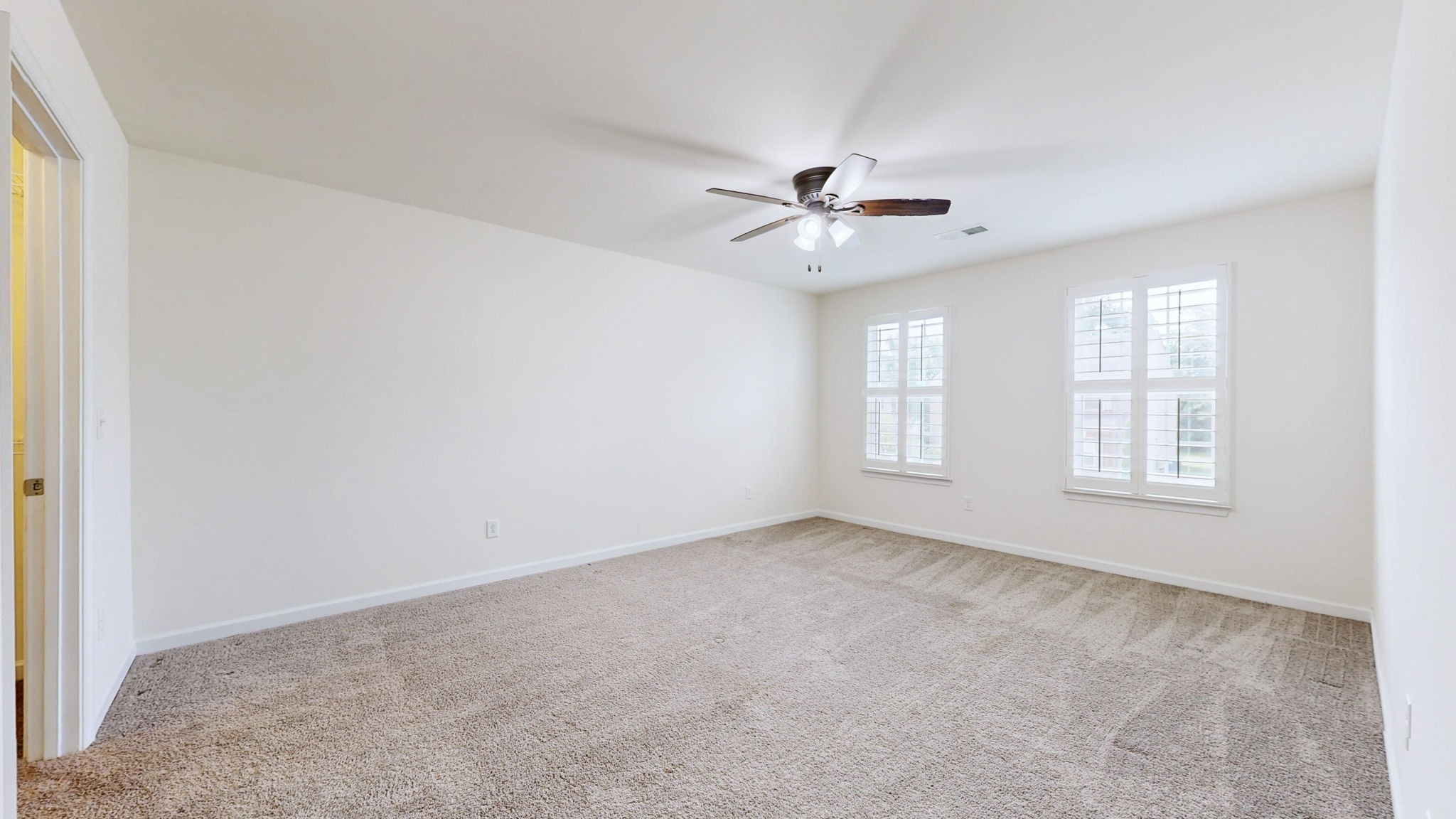 1607 Oak Dr