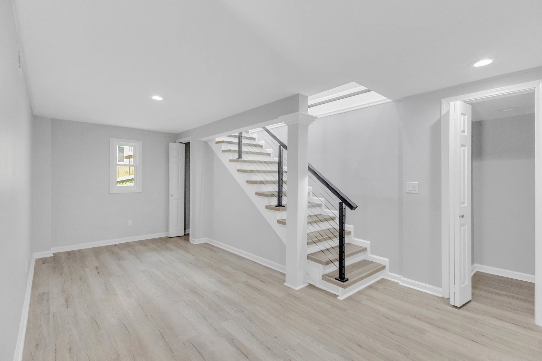 7025 Bonnafair Dr