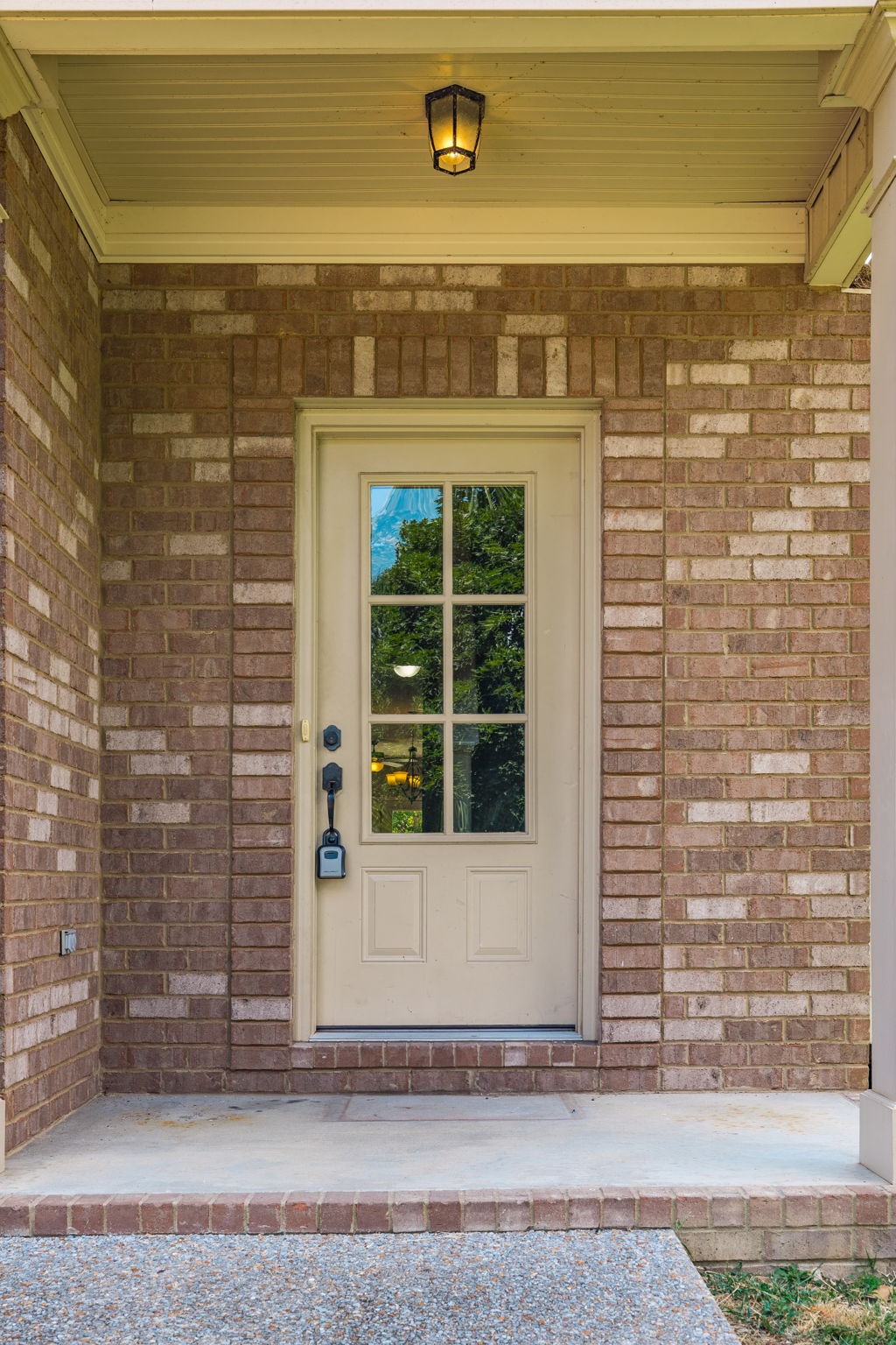 231 Donna Dr