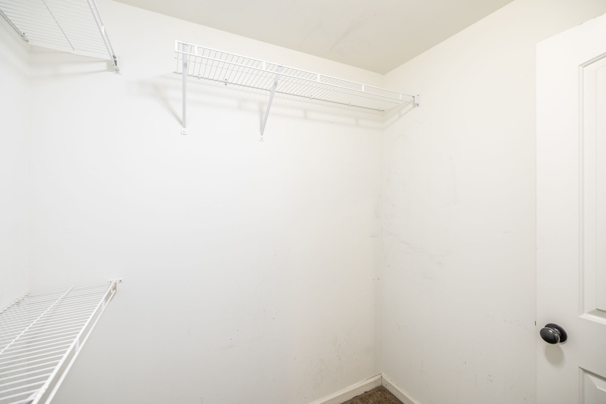 231 Donna Dr