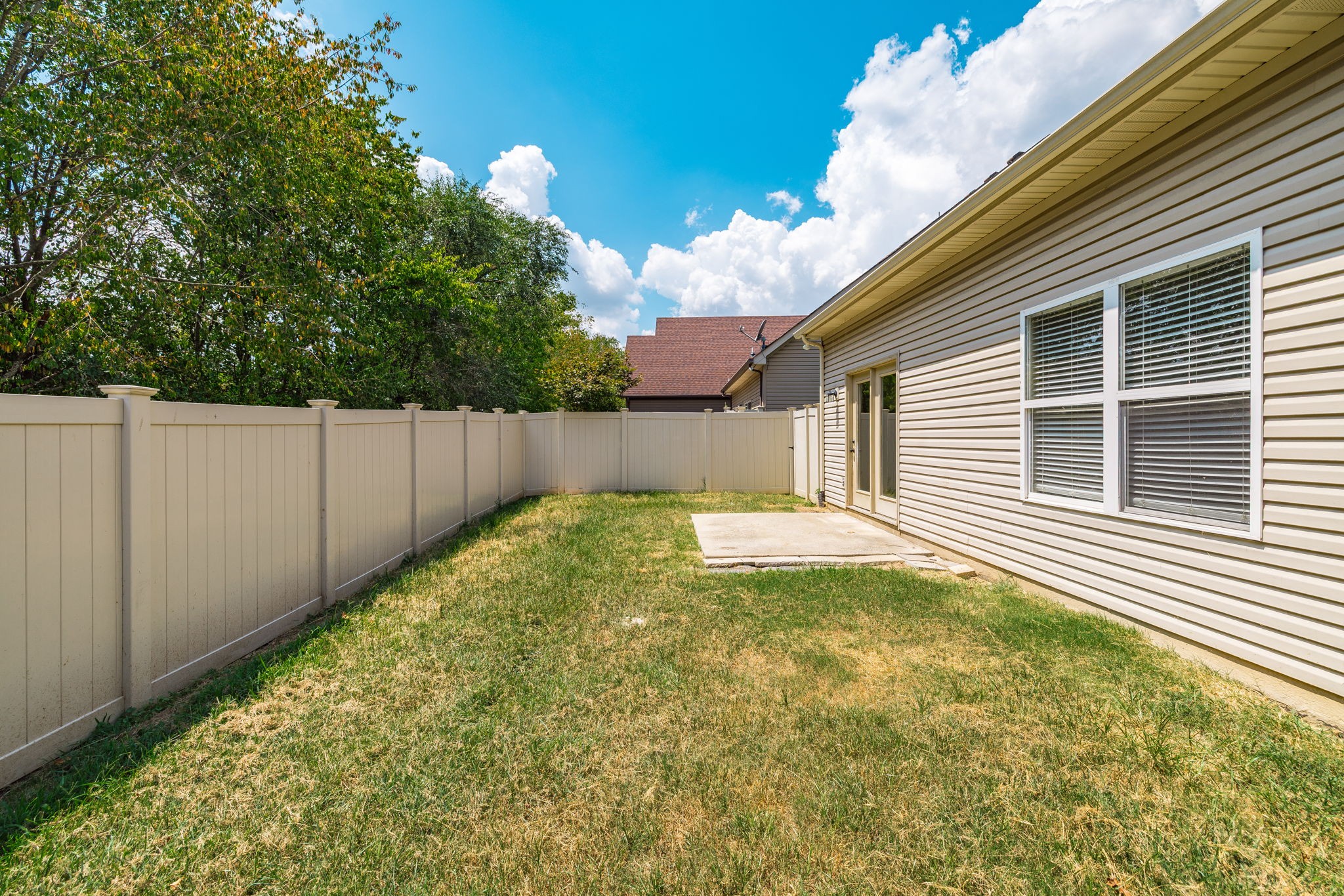 231 Donna Dr