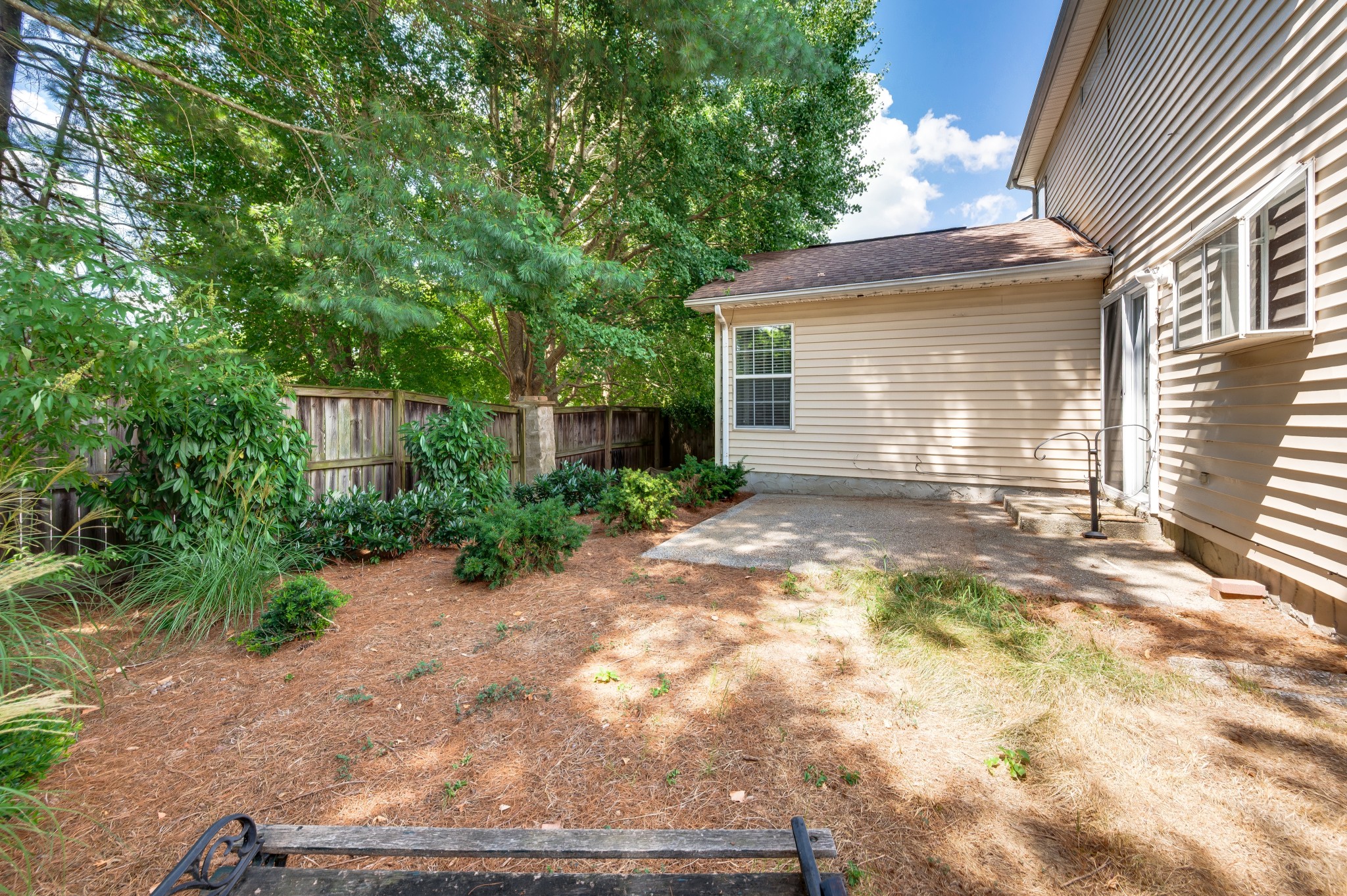 913 Idlewild Ct