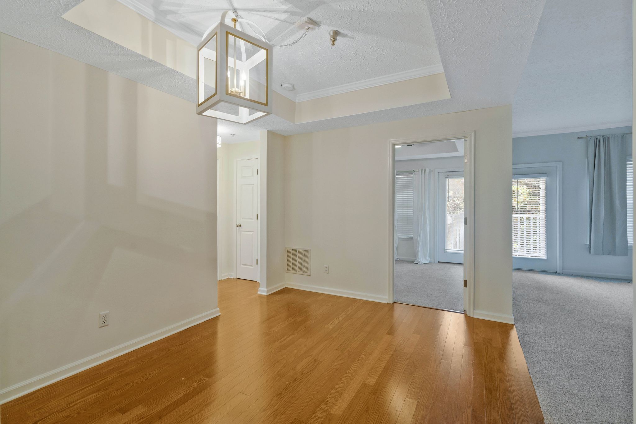 2025 Woodmont Boulevard Unit: 109