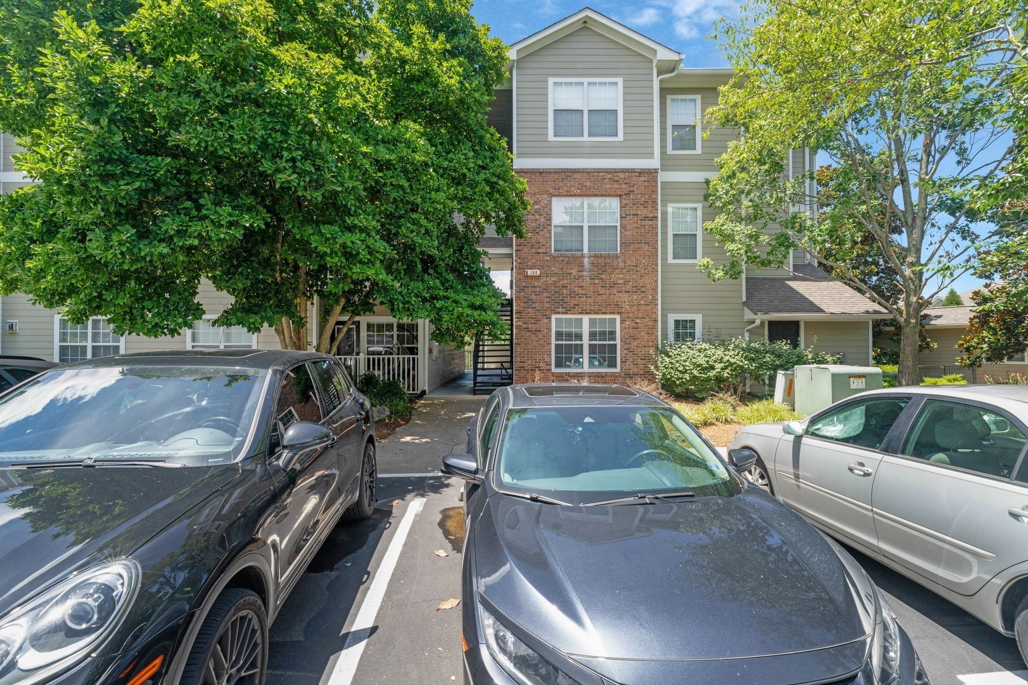 2025 Woodmont Boulevard Unit: 109