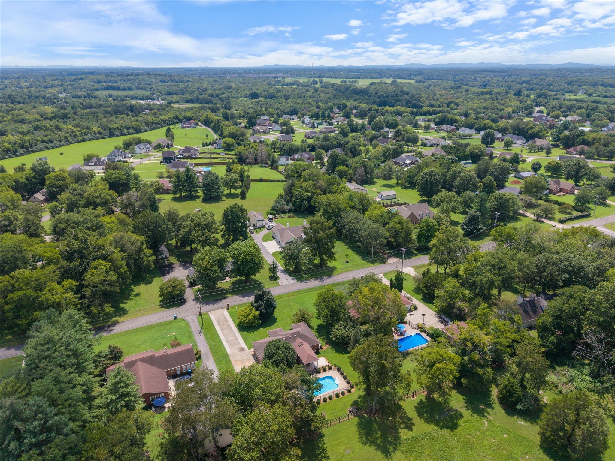 214 Juniper Dr