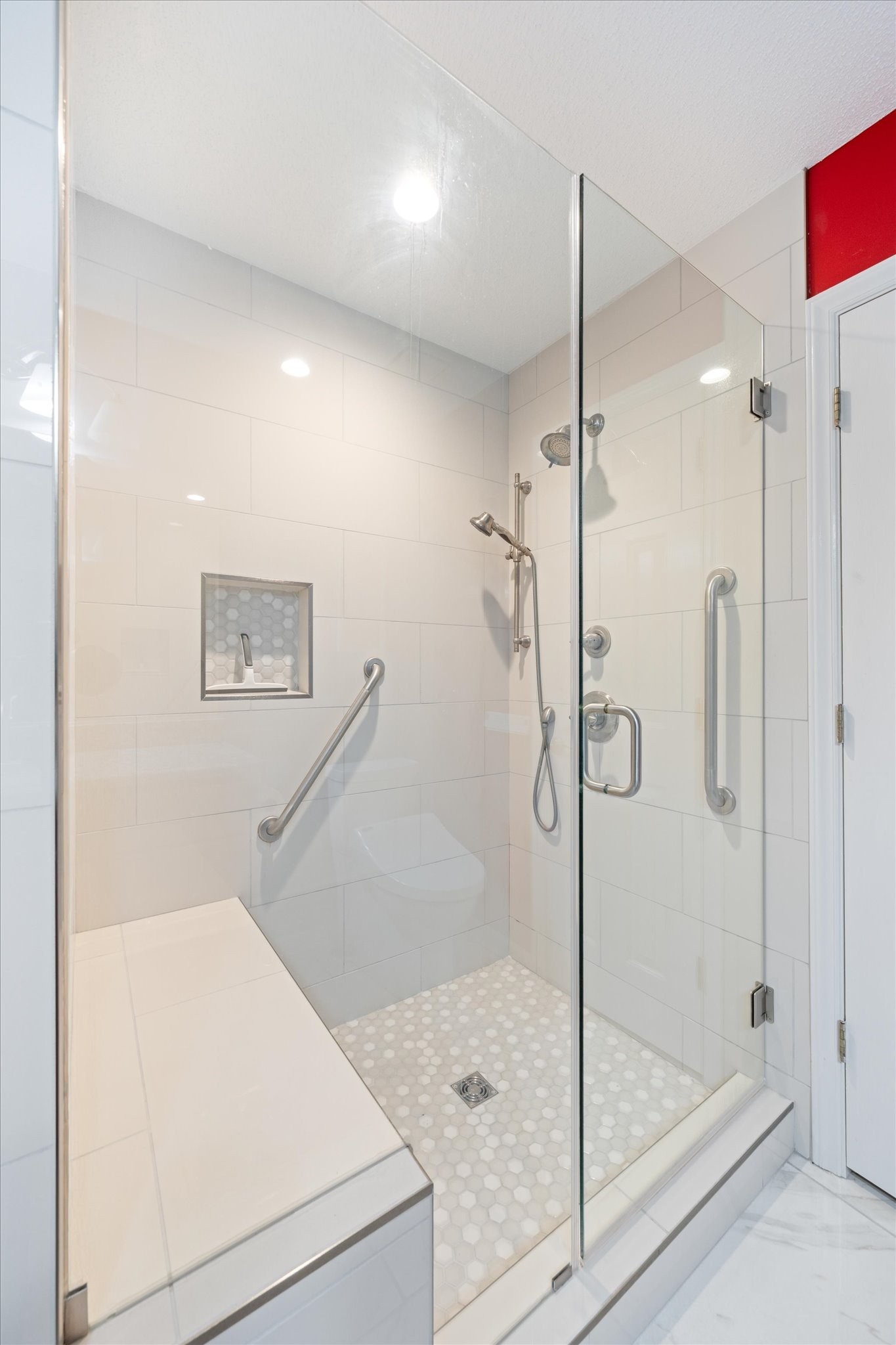 214 Juniper Dr