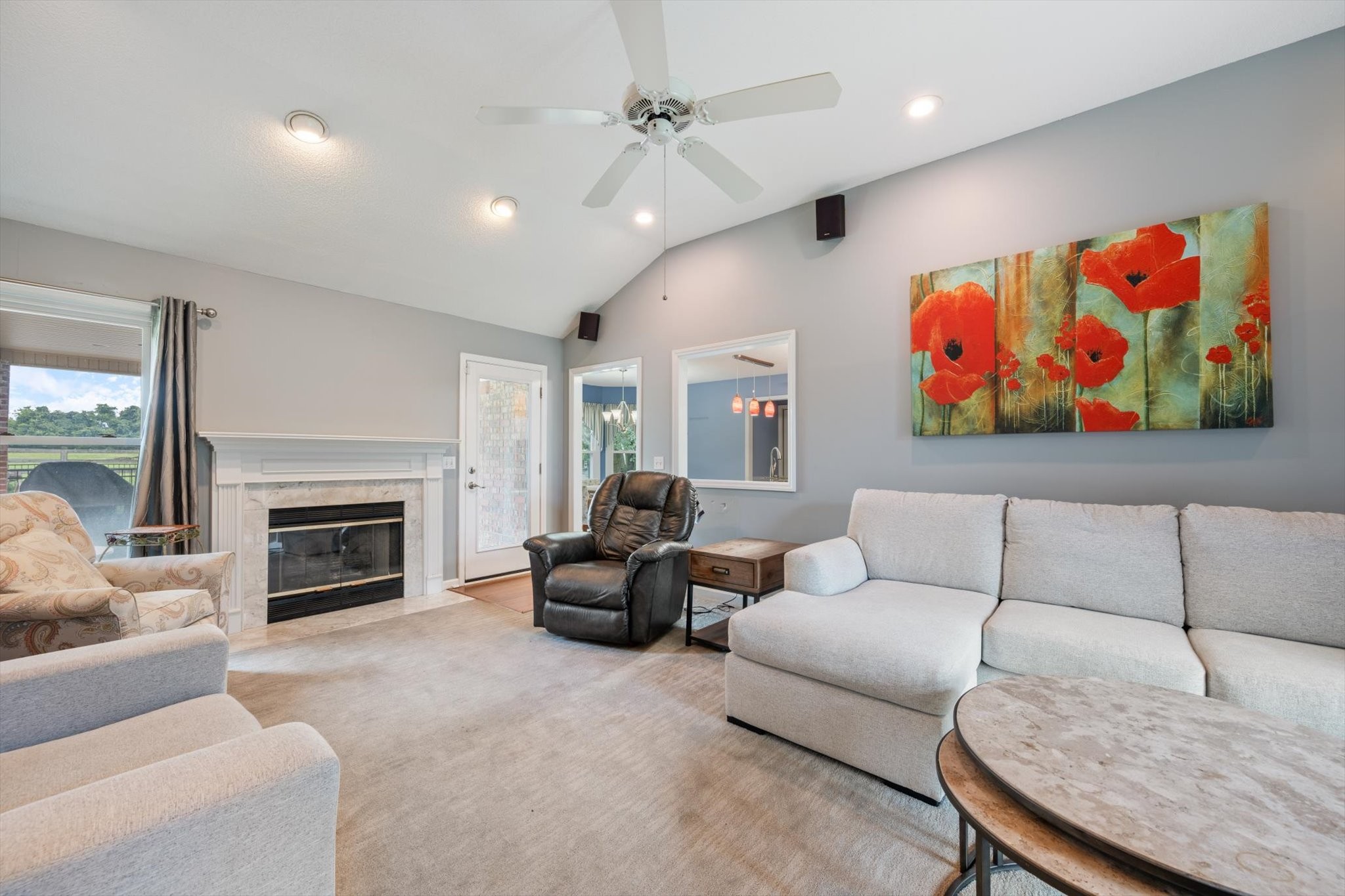 214 Juniper Dr