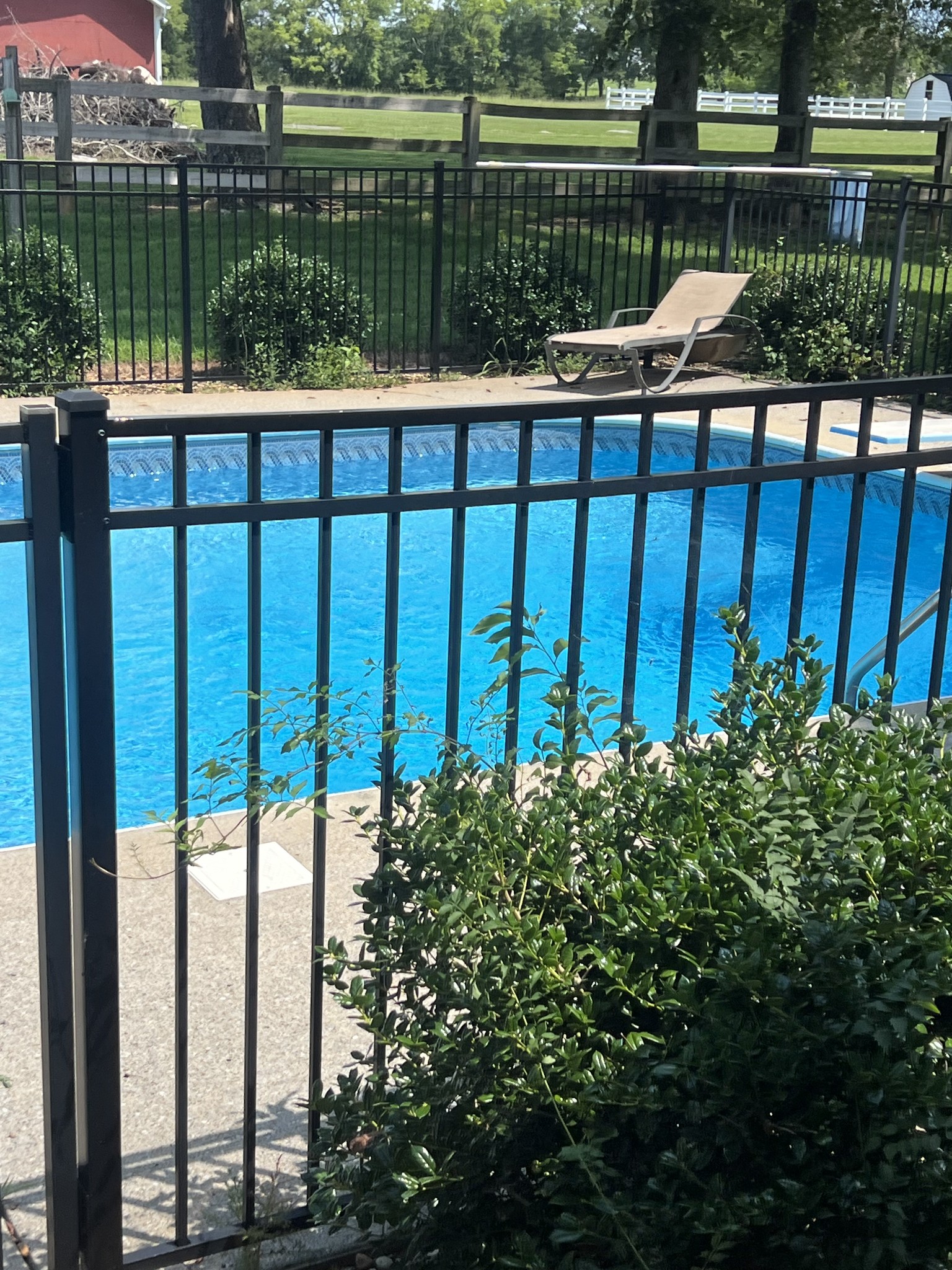214 Juniper Dr