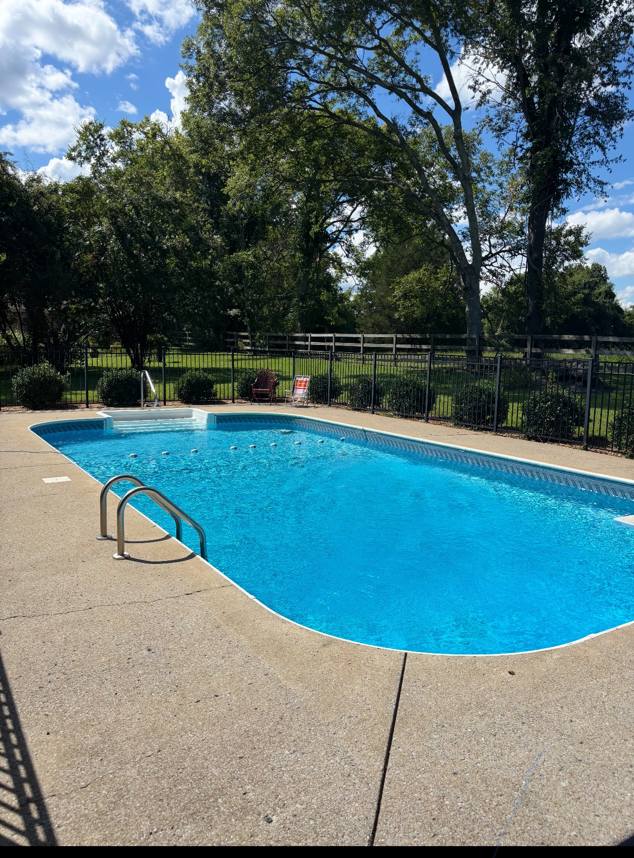 214 Juniper Dr