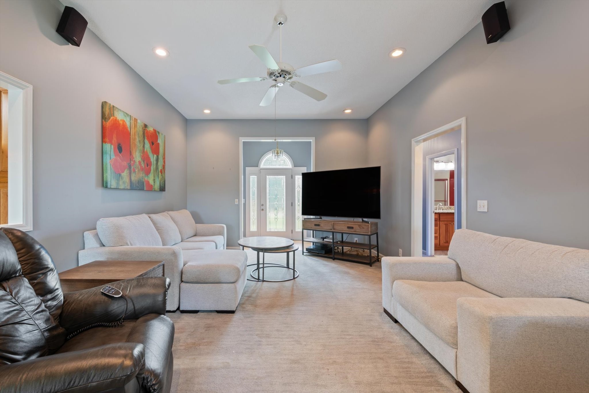 214 Juniper Dr
