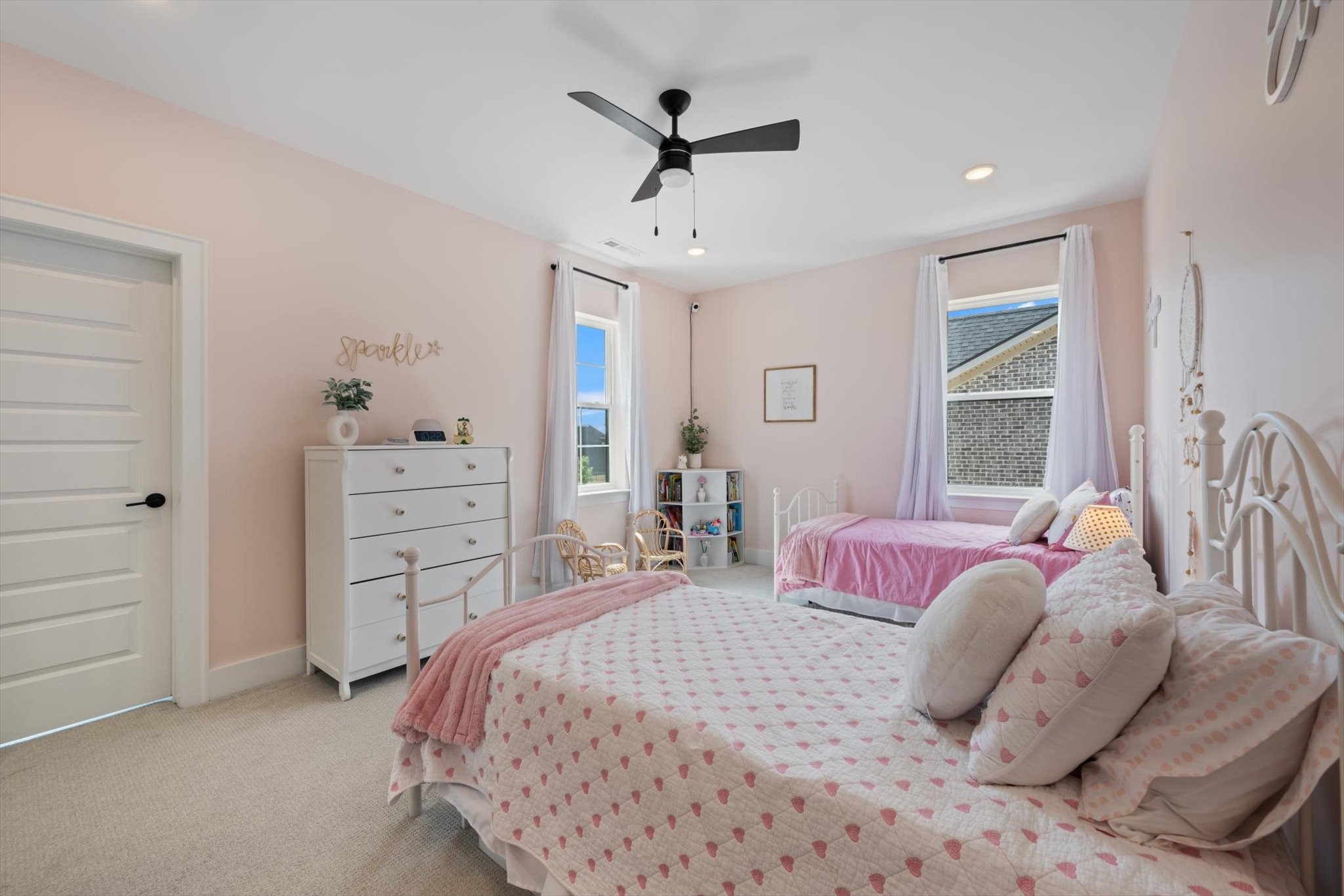 3262 Sassafras Ln