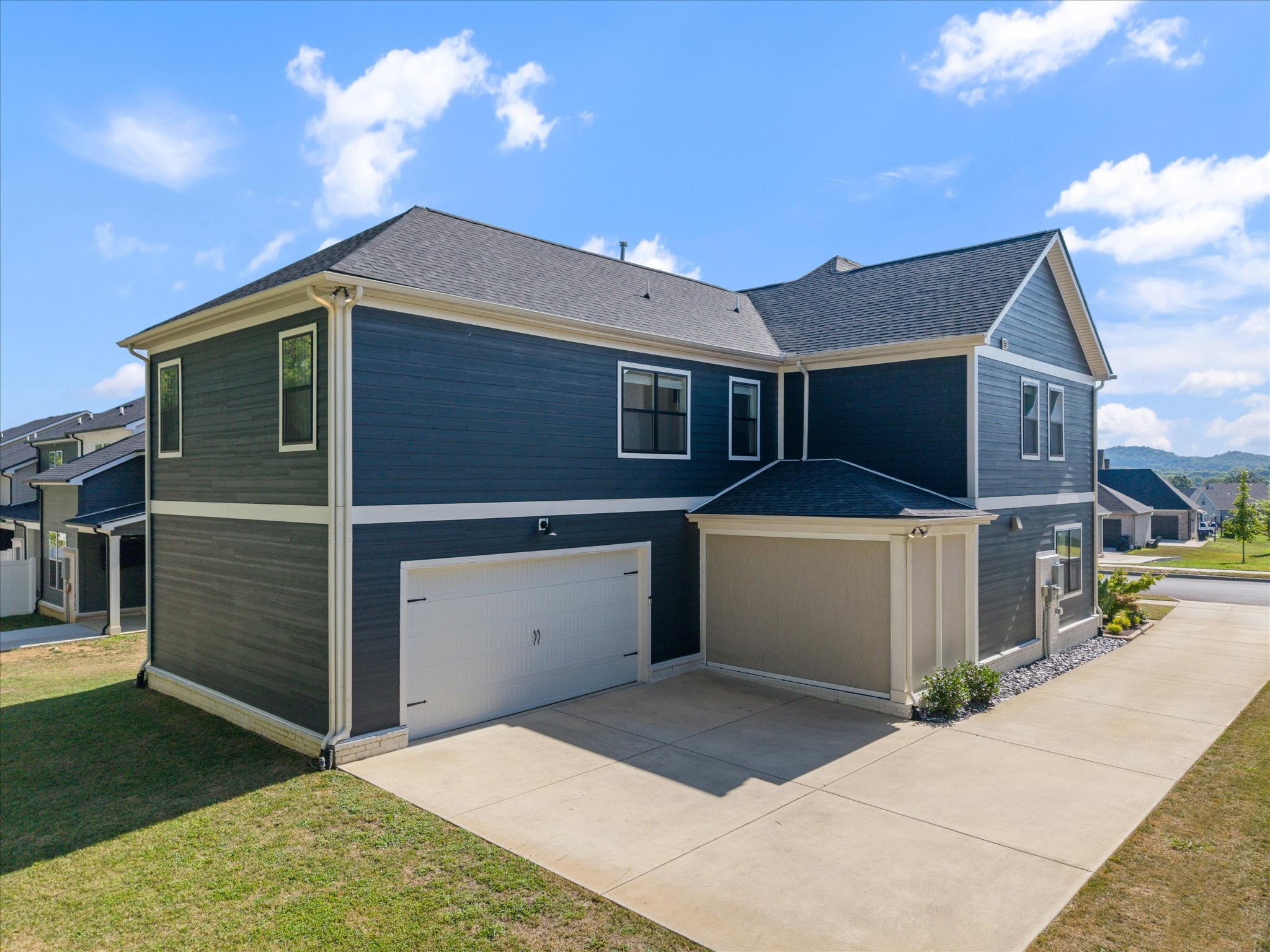 3262 Sassafras Ln