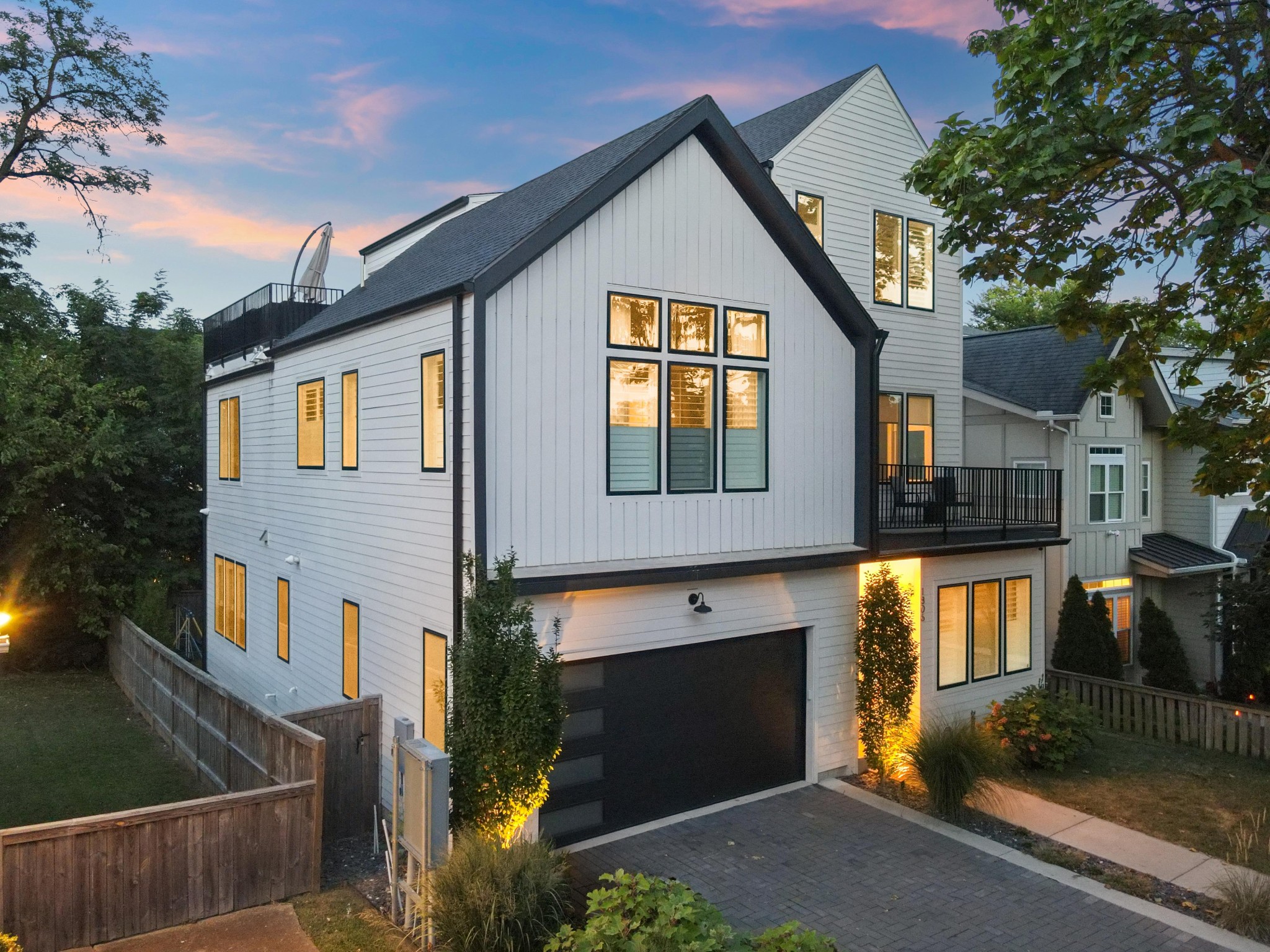 1806 Elliott Ave