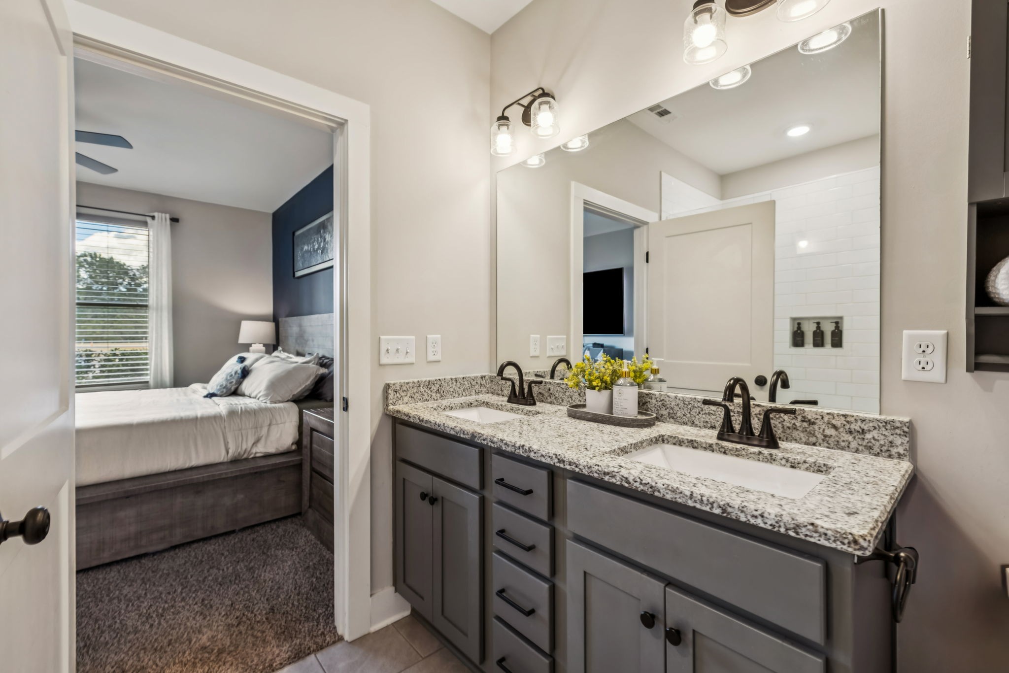 2622 Leawood Ct