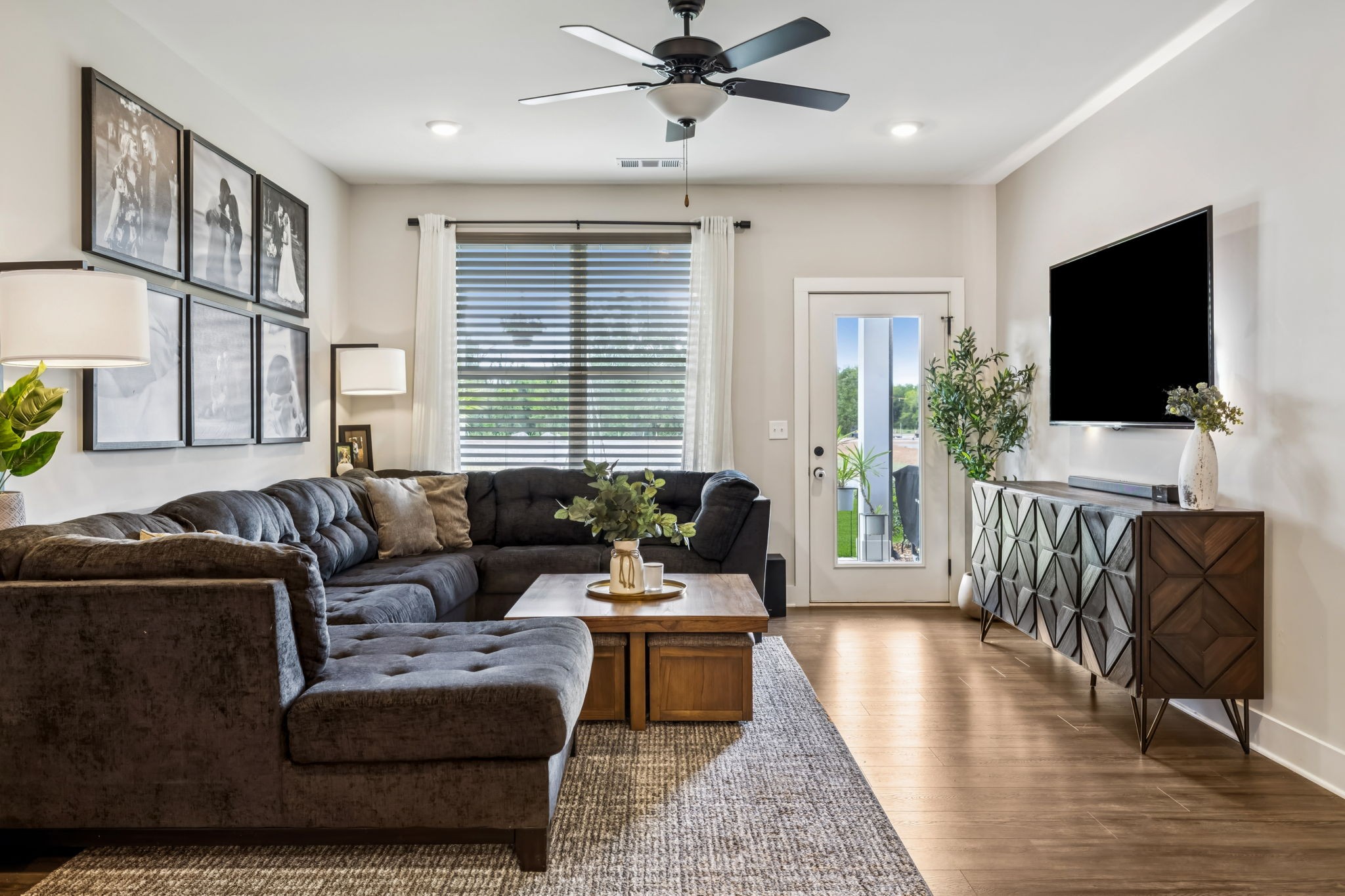2622 Leawood Ct