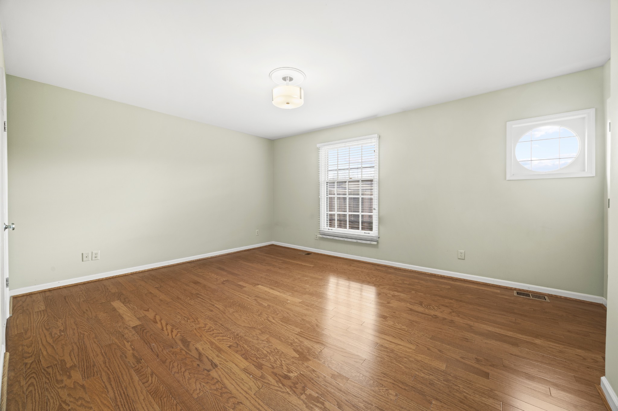 2018 Stokes Ln
