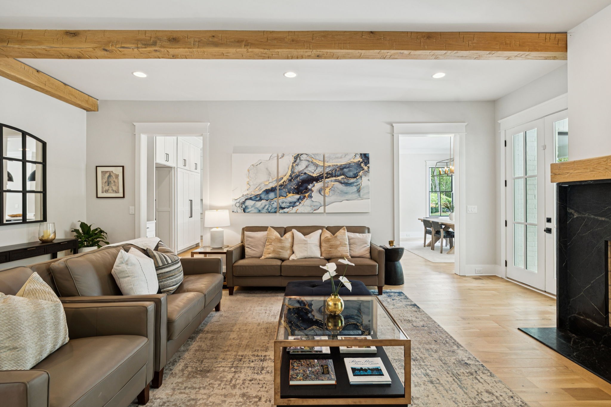 5116 Williamsburg Rd