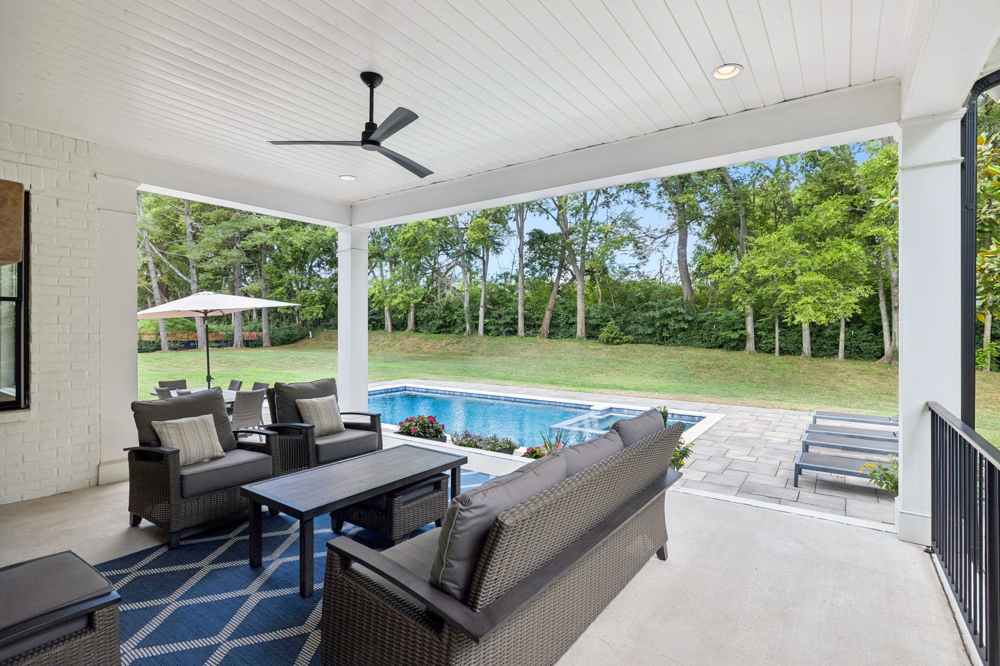 5116 Williamsburg Rd