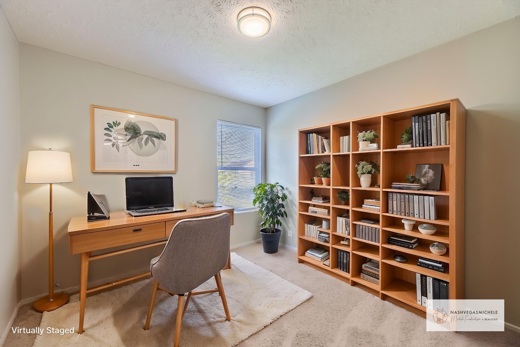 5855 Monroe Xing