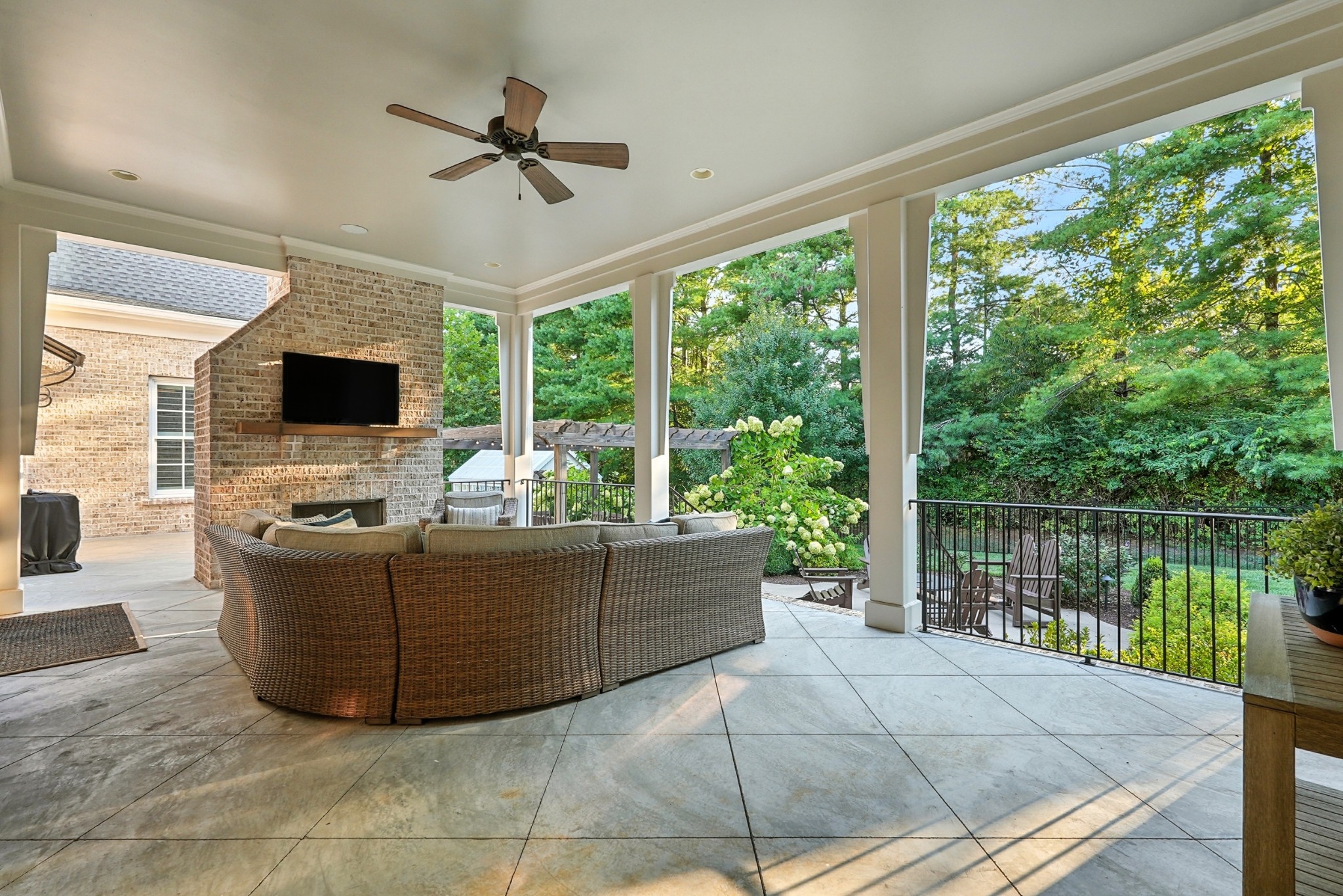 509 Doubleday Ln