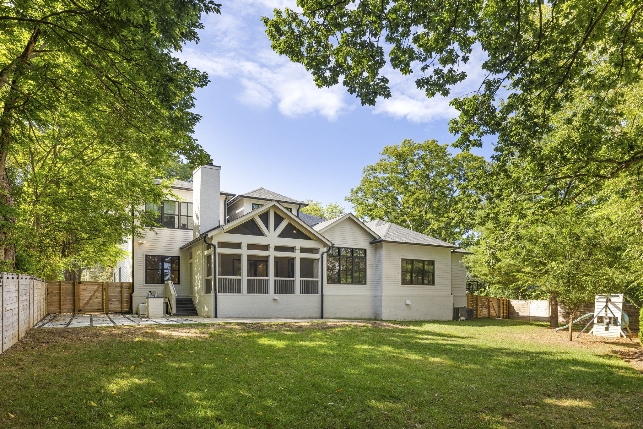 4125 Outer Dr