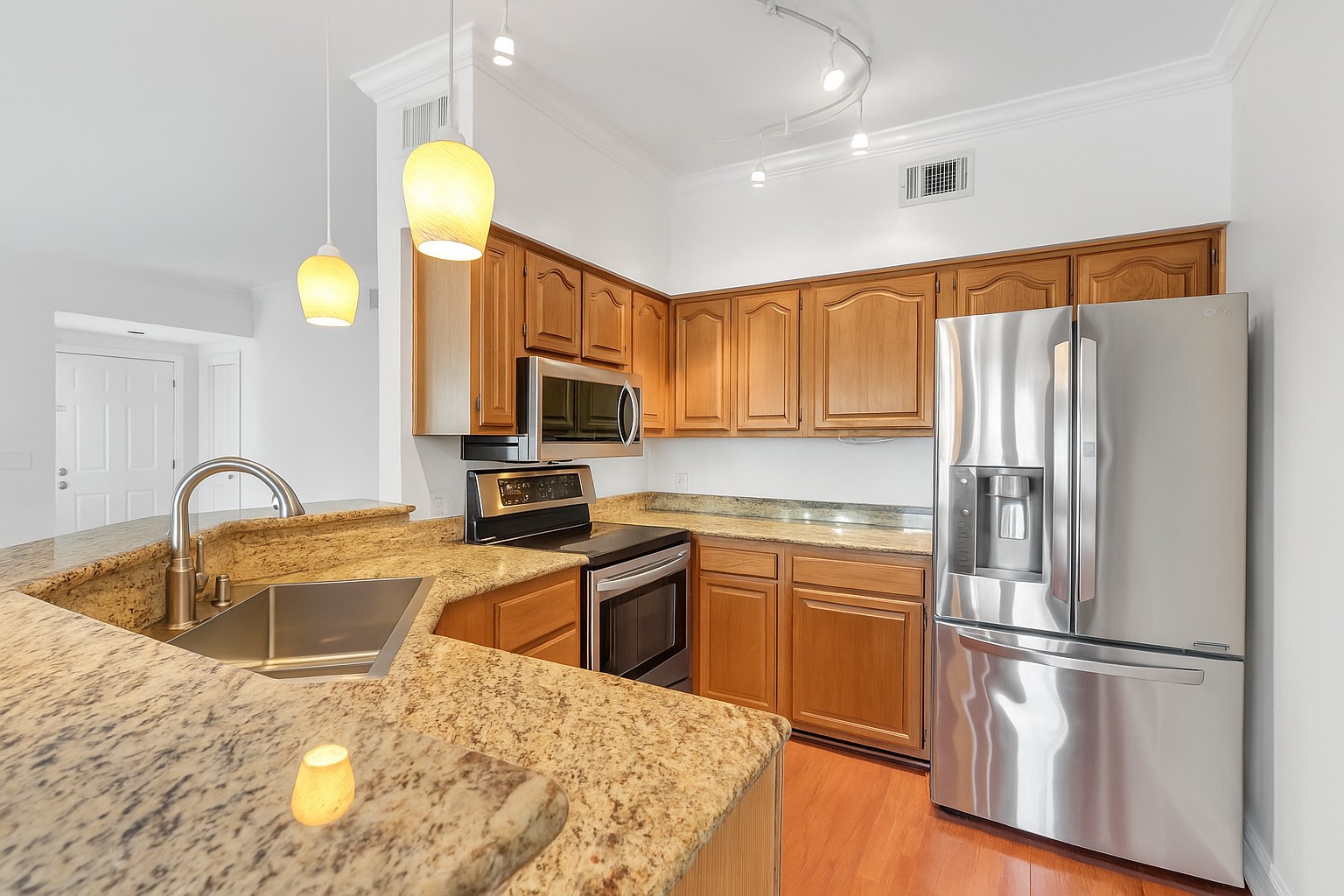 238 Boxmere Pl