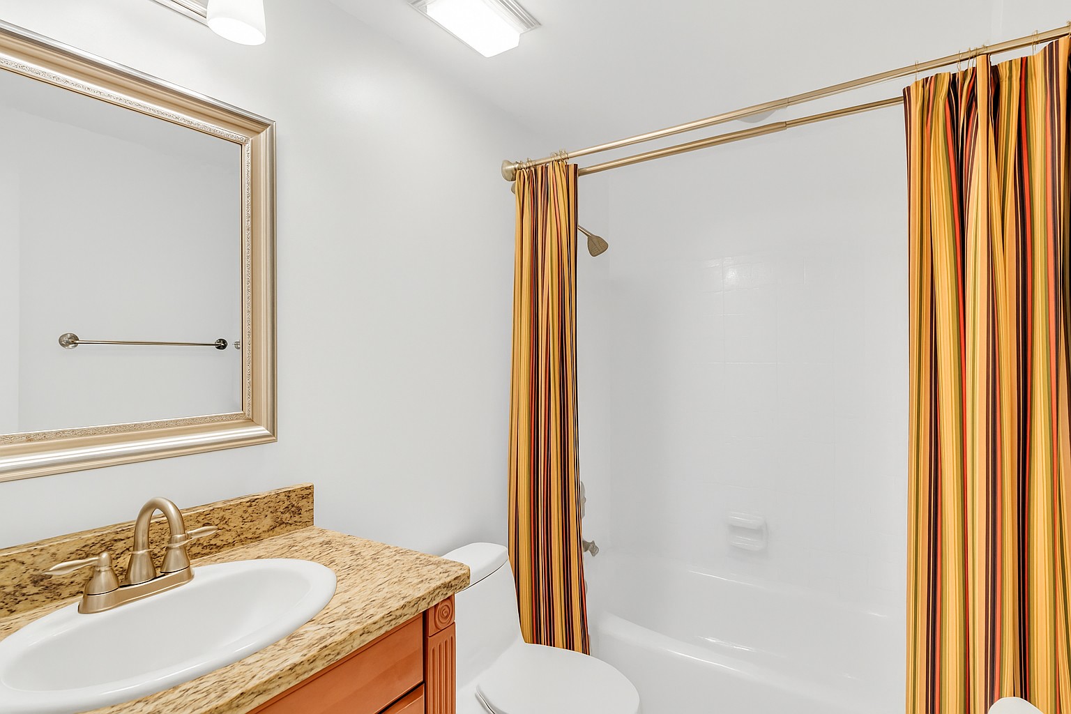 238 Boxmere Pl