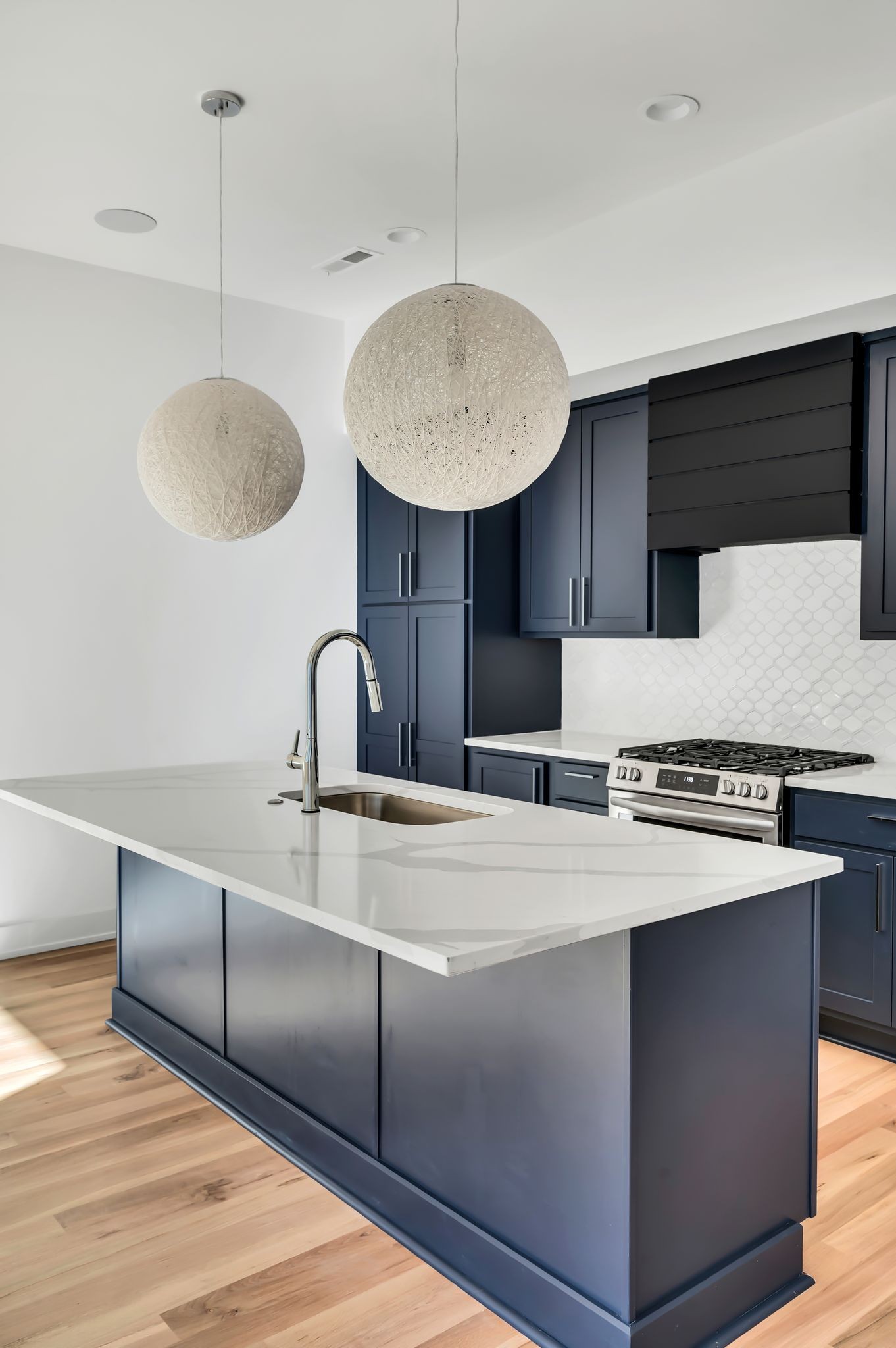 18 Willis St Unit: B