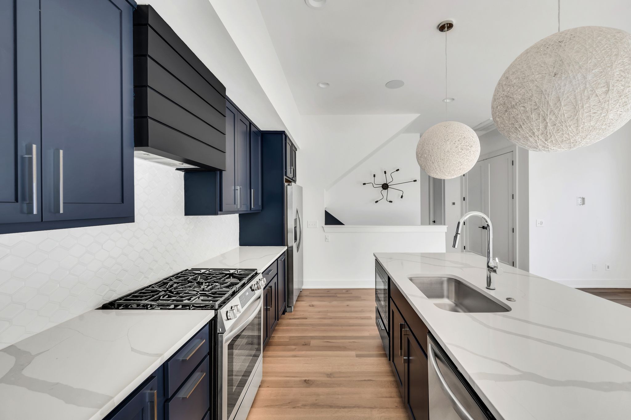 18 Willis St Unit: B