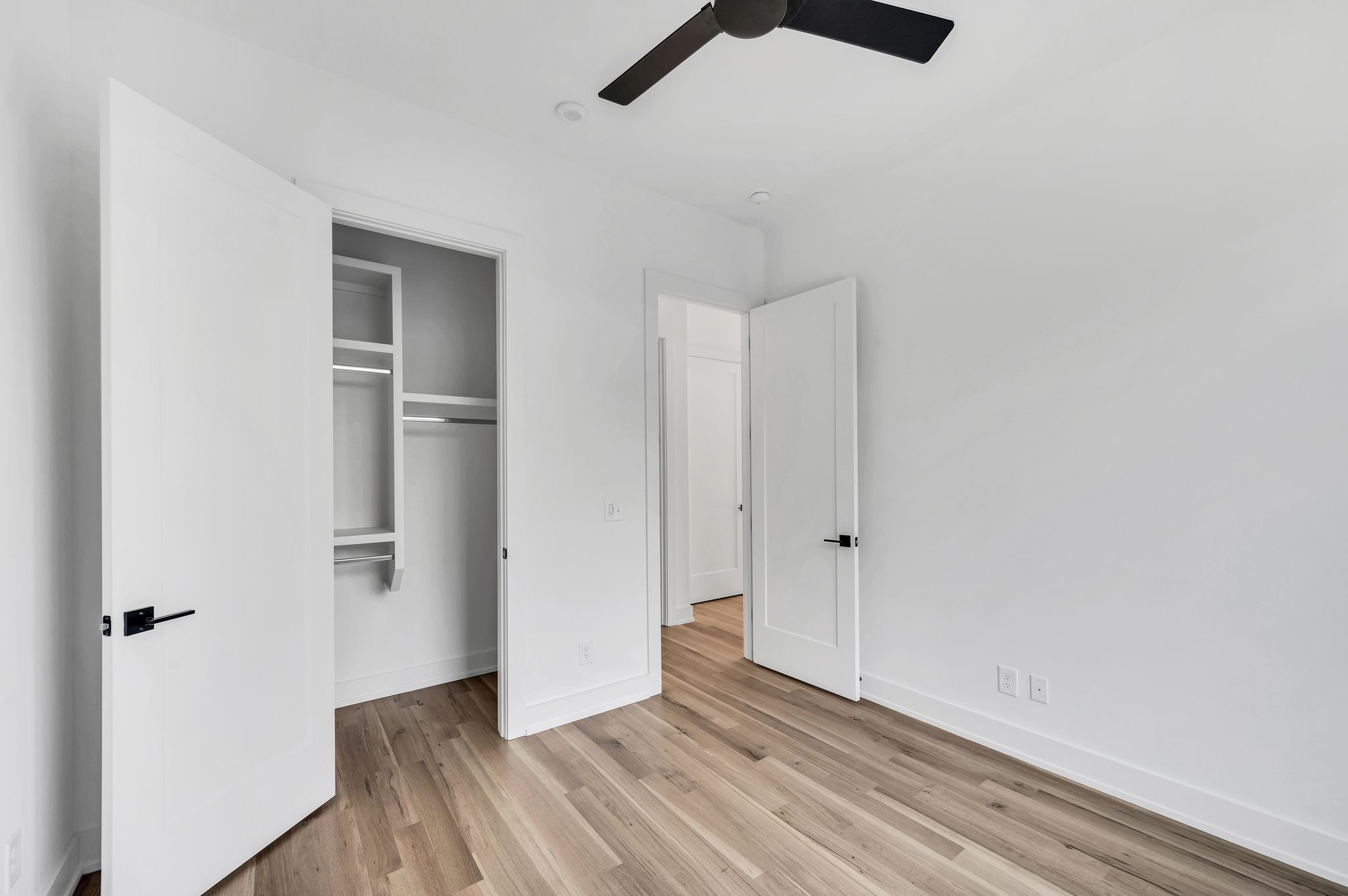 18 Willis St Unit: B