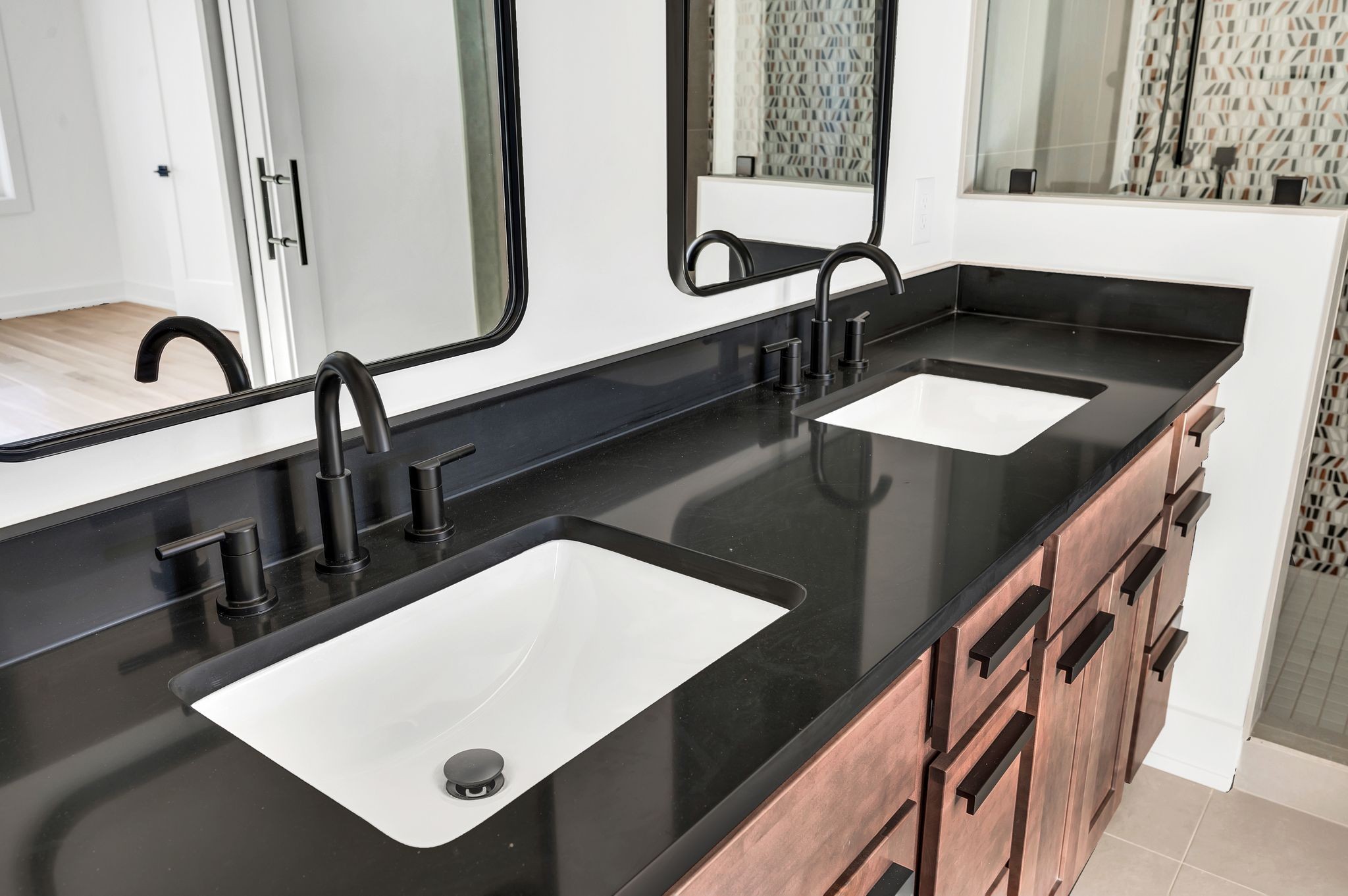 18 Willis St Unit: B