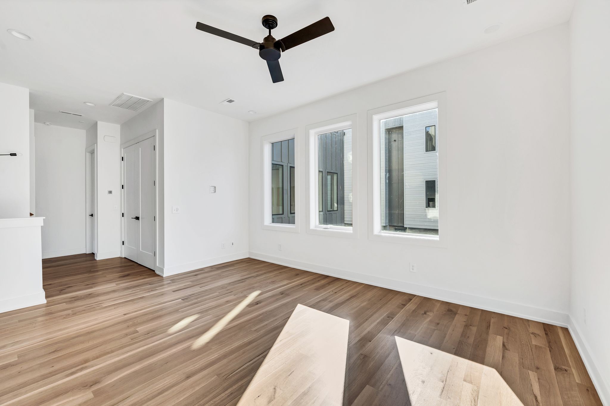 18 Willis St Unit: B