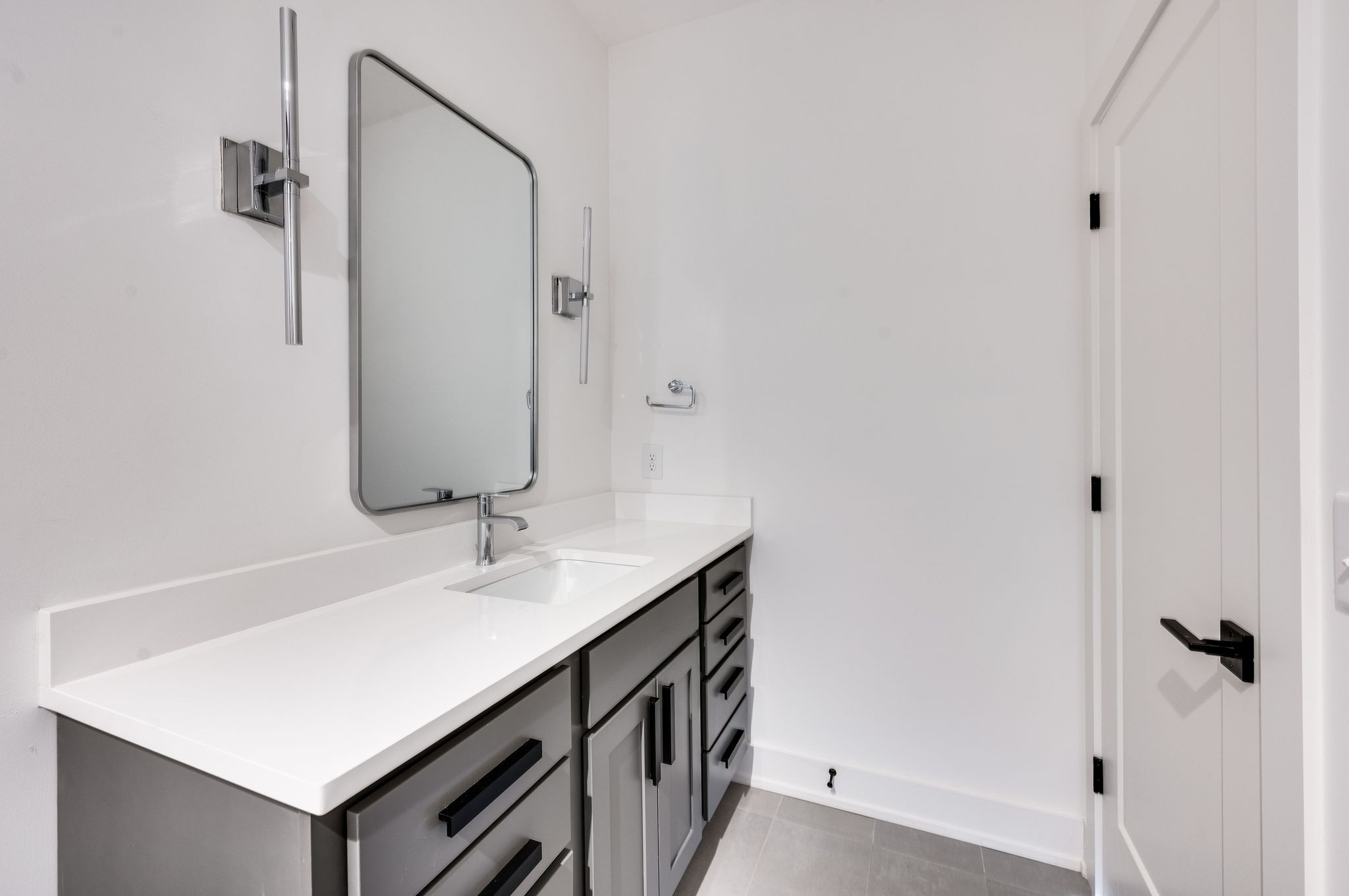 18 Willis St Unit: B