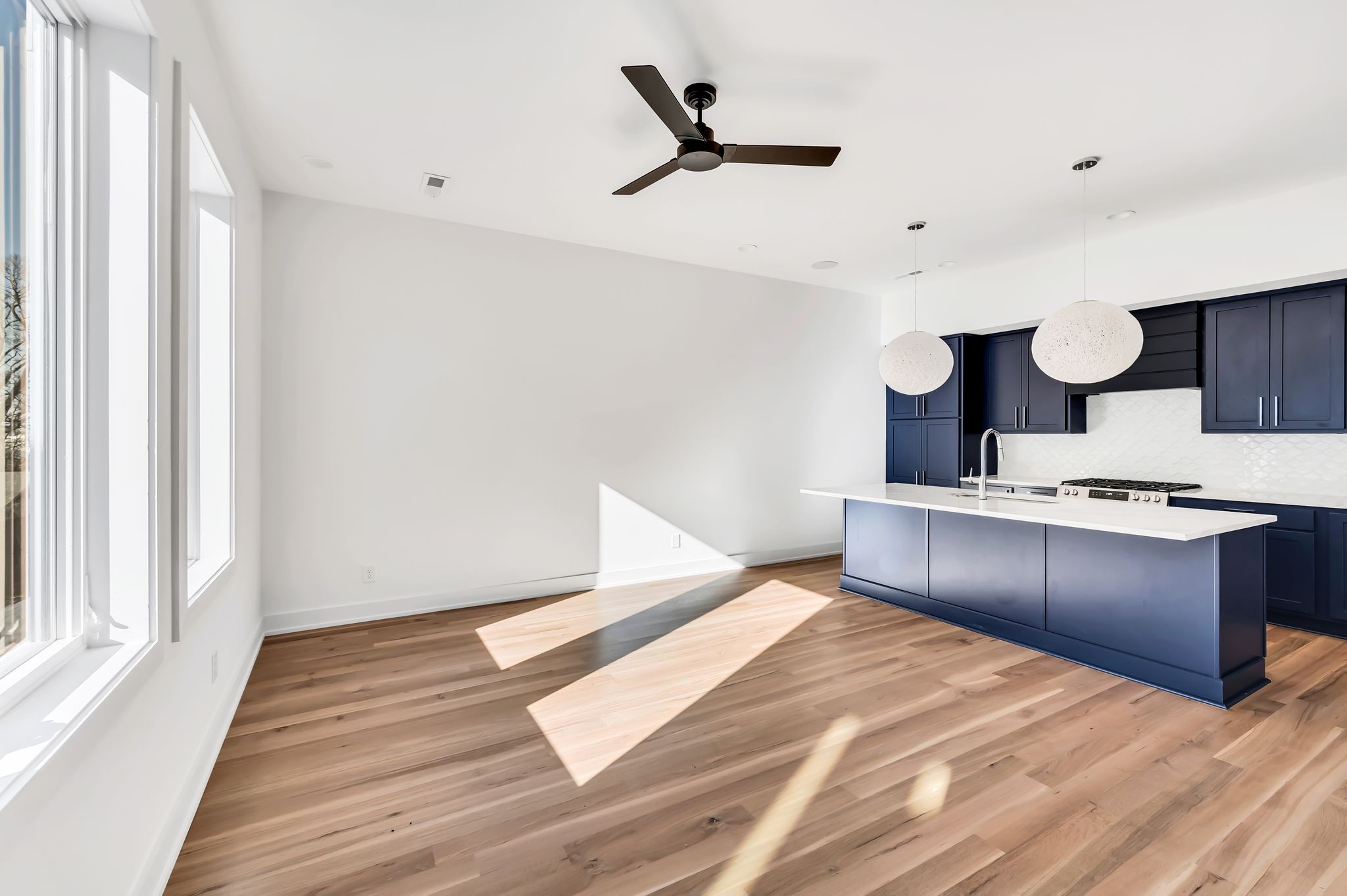 18 Willis St Unit: B